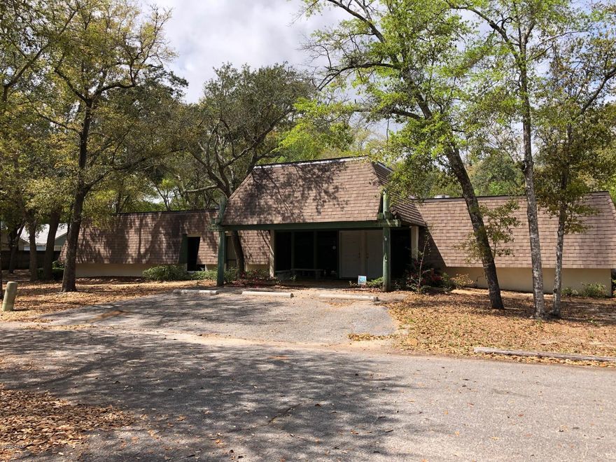 Major Price Reduction

+/- 5,638 SF single story office building located in desirable NE Pensacola area.  Situated on a .97 acre lot within a suburban office cluster surrounded by mature landscaping and in close proximity to Scenic 90, PNS airport and I-10. Sturdy CMU construction, excellent opportunity for office user in highly desirable submarket.