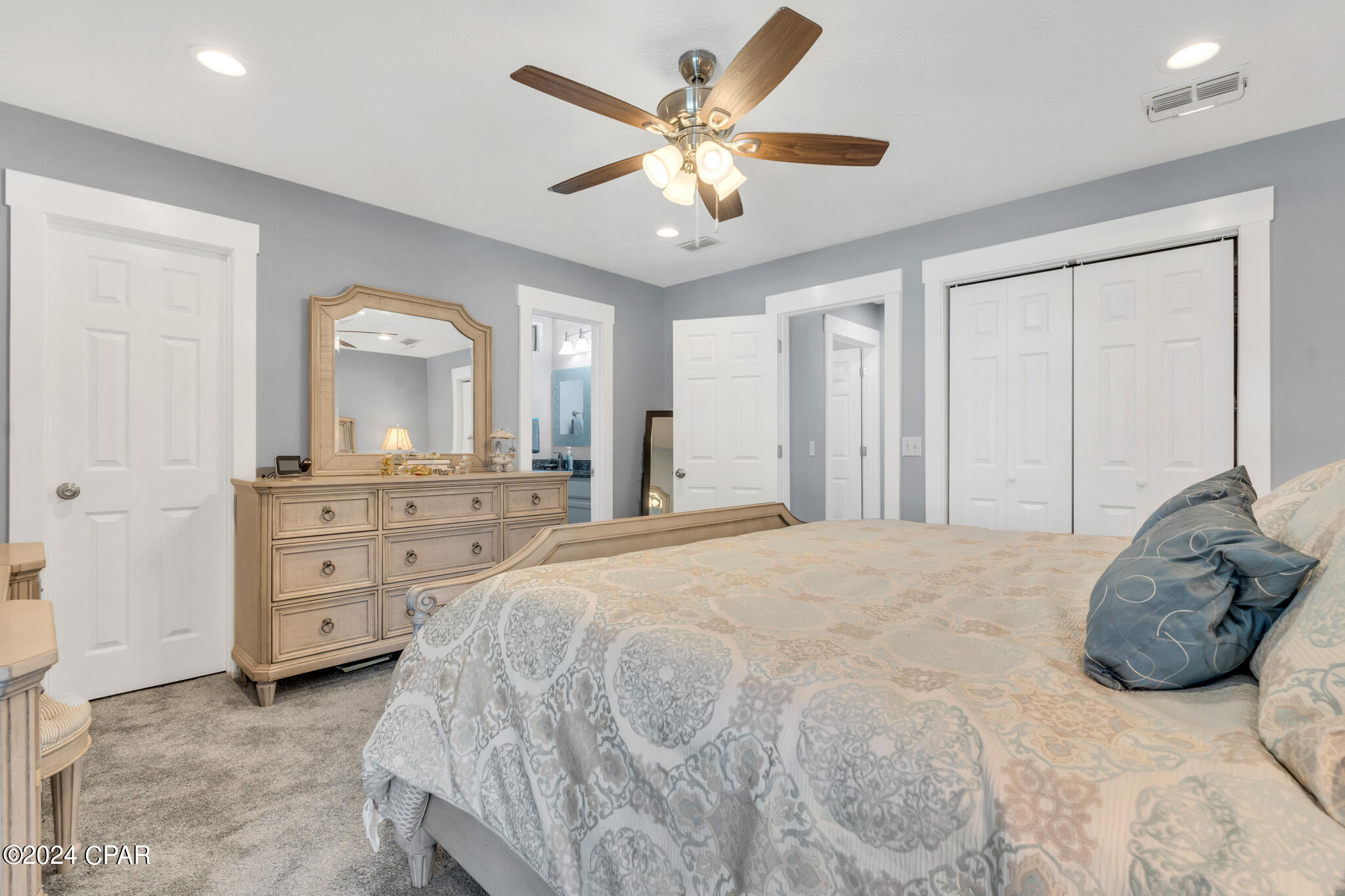 Venetian Villa - Residential