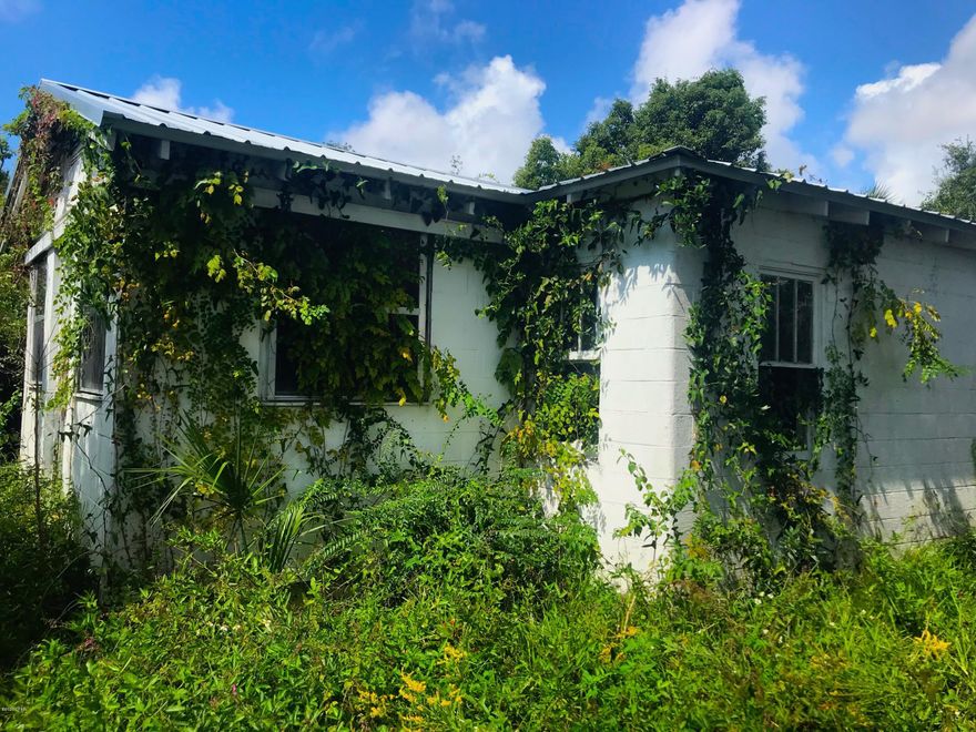 AWESOME fix & flip or investment opportunity with this 2 Bedroom / 1 Bath home in Panama City! The home is 594 sqft. (heated) and 720 sqft. (total). Don't let the overgrowth on this one scare you away - Underneath is a property gem! This is a block house, with a good metal roof, and some of the electrical wiring rehab already completed. The home was damaged by Hurricane Michael and will require repairs - drywall, flooring, etc. - But at this price, it is a STEAL! This property will DEFINITELY NOT LAST LONG - So act quickly! --- CASH BUYERS ONLY ---