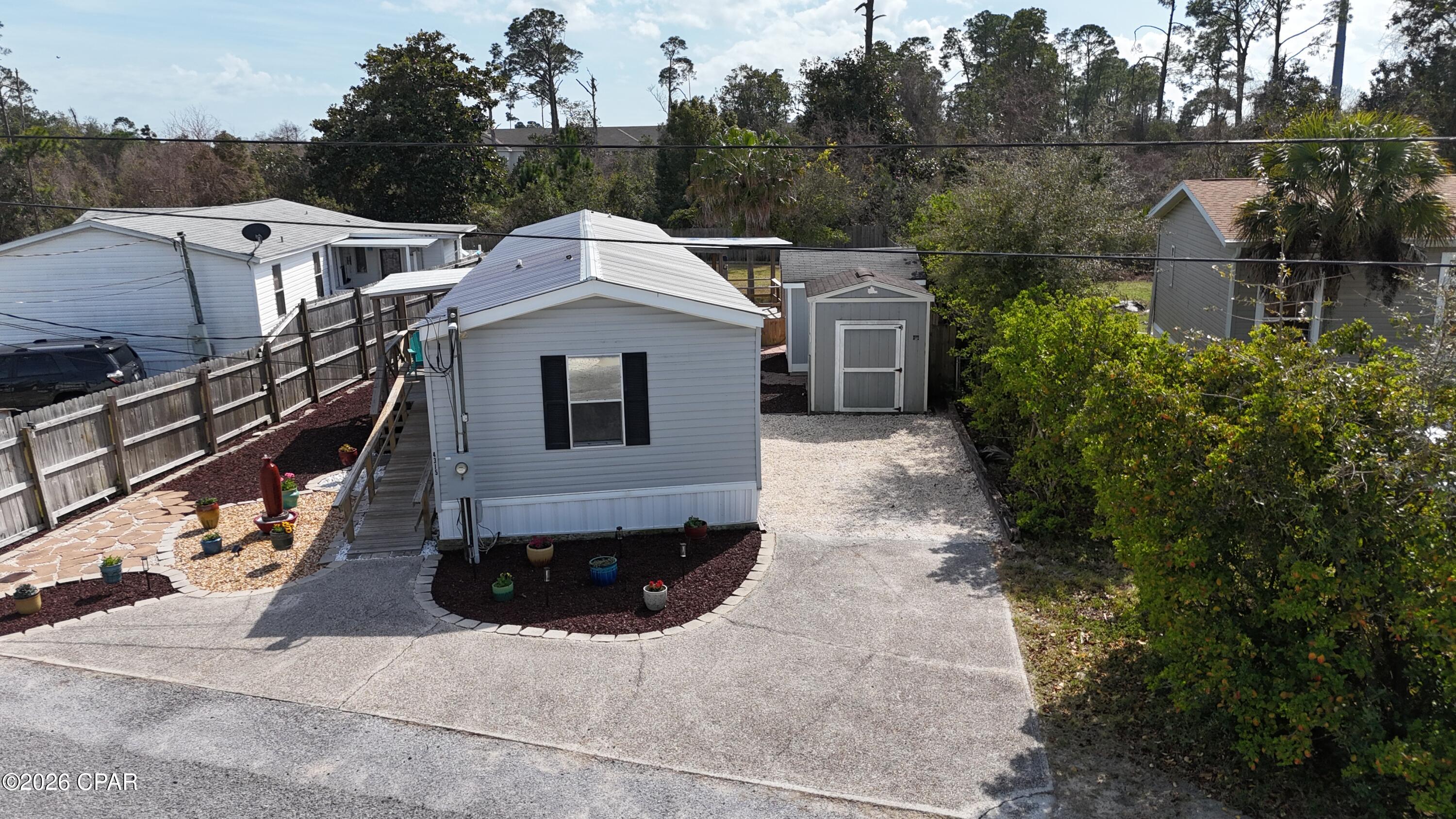 [No Recorded Subdiv] - Residential