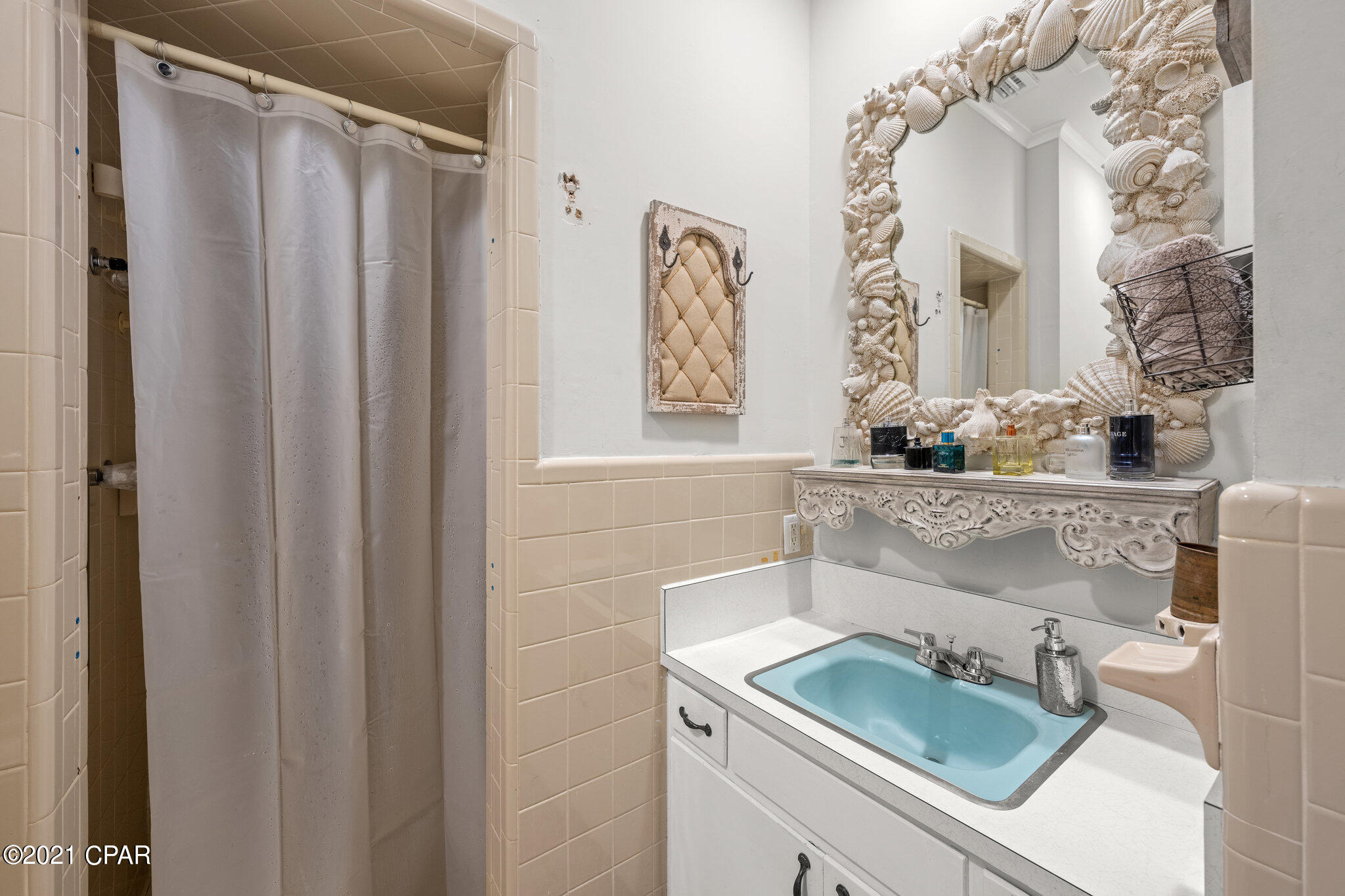 Cove Terrace - Residential