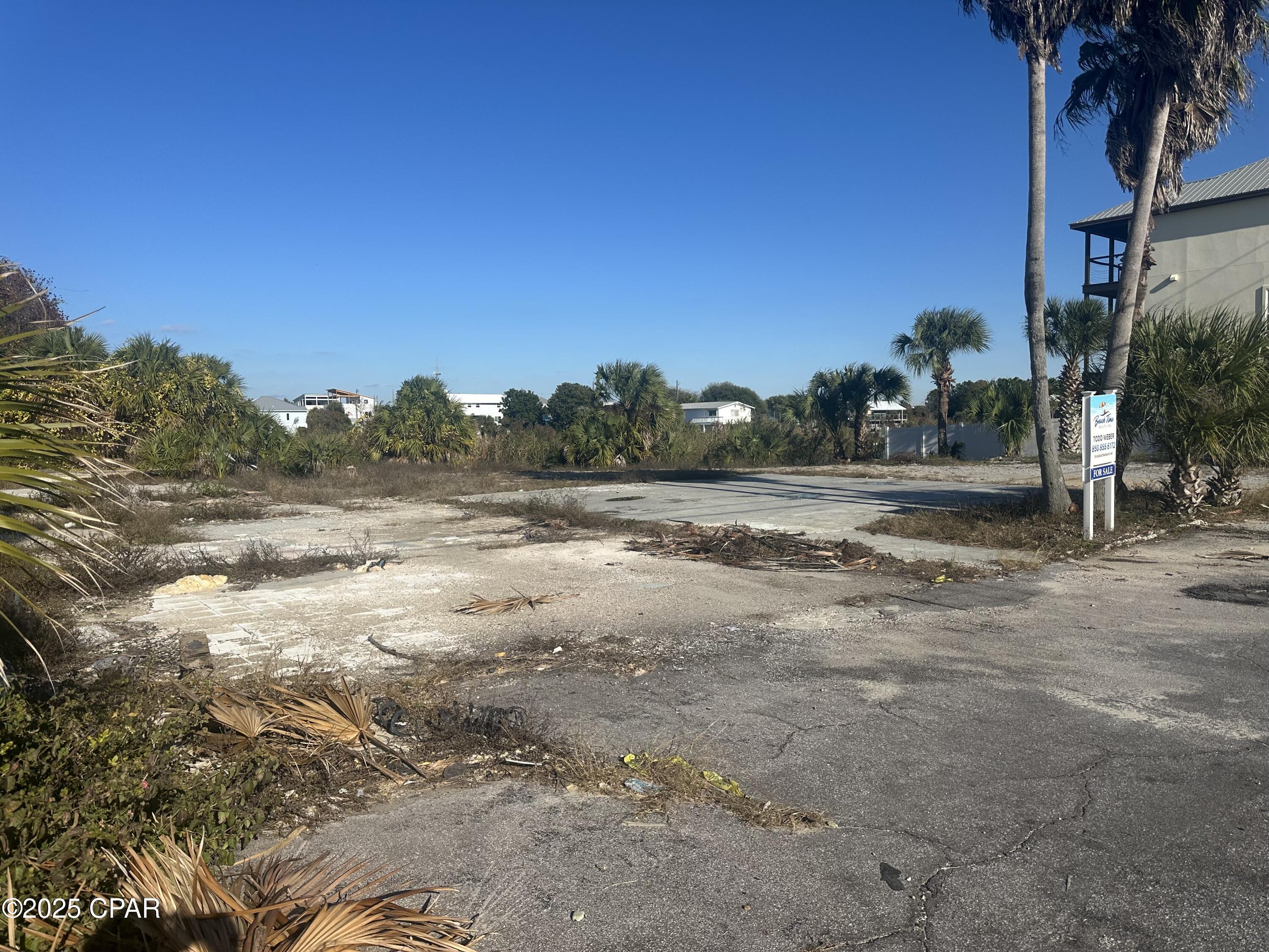 [No Recorded Subdiv] - Land