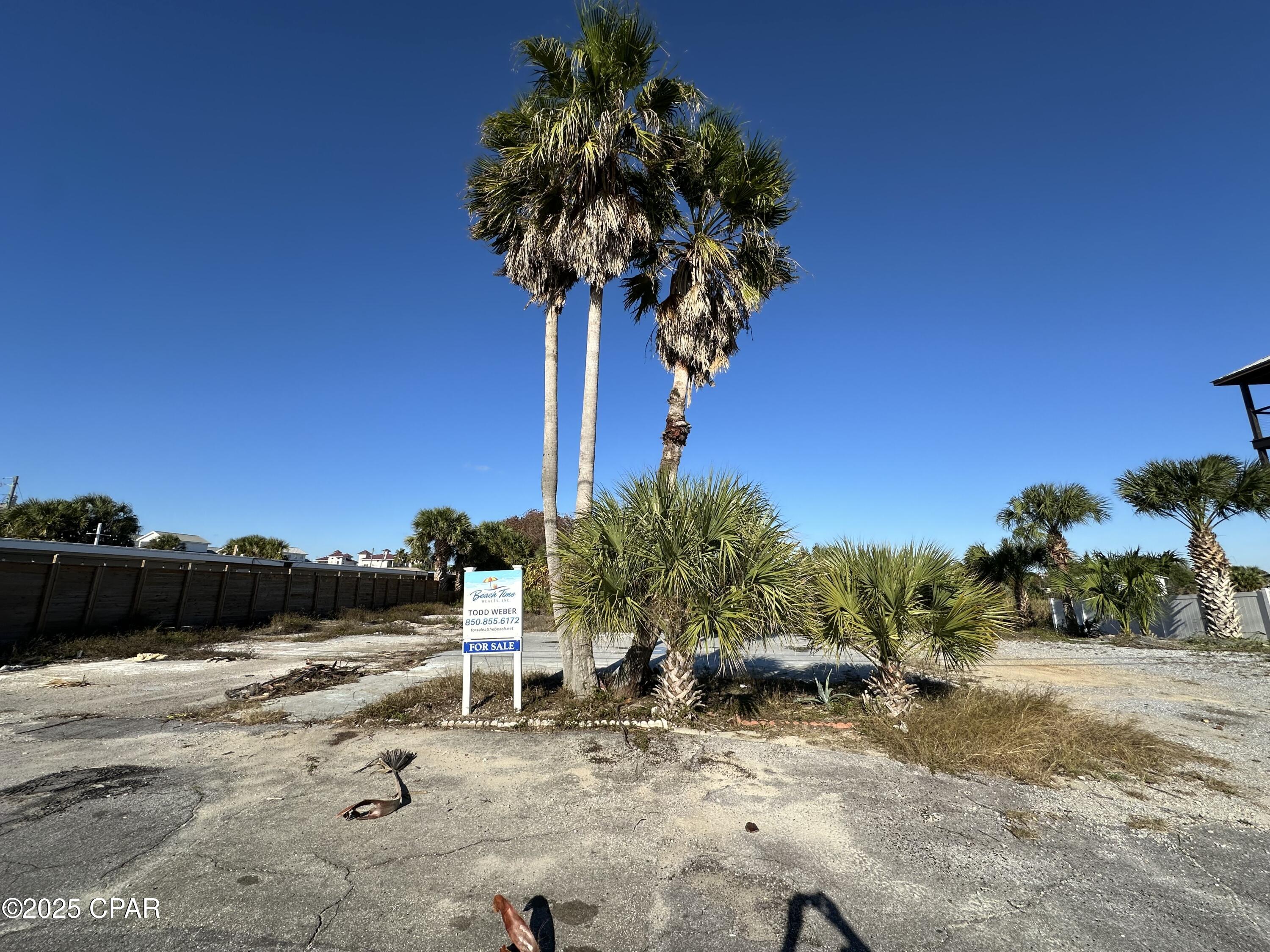 [No Recorded Subdiv] - Land