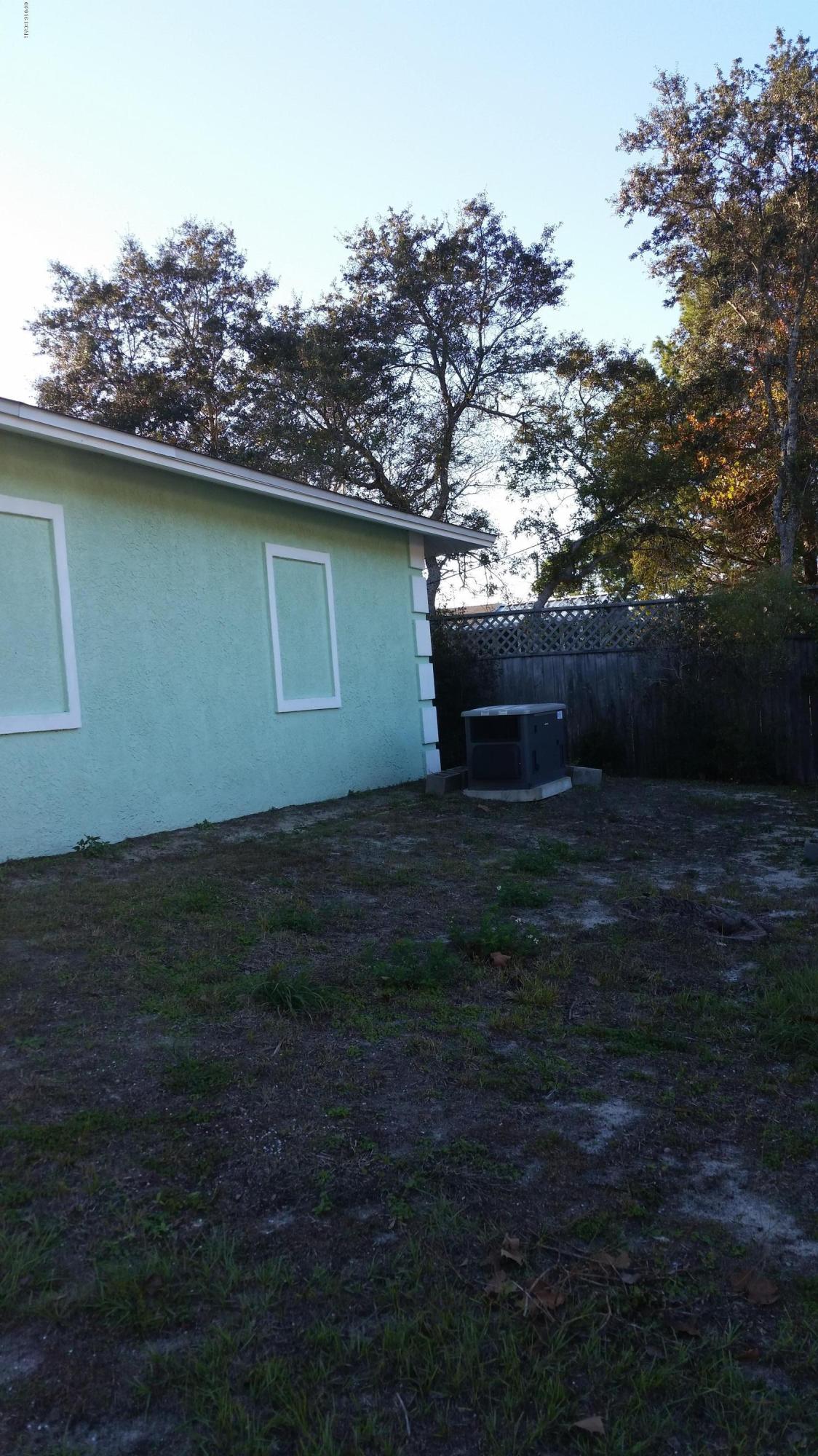 Crestview Heights 1st Add - Residential