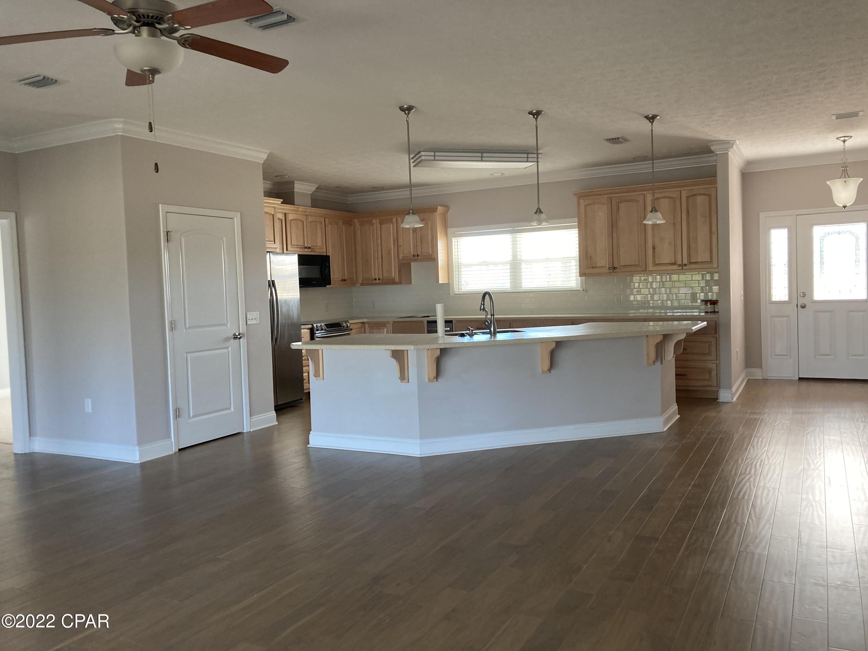 Sandy Creek Air Park Ph II - Residential Lease