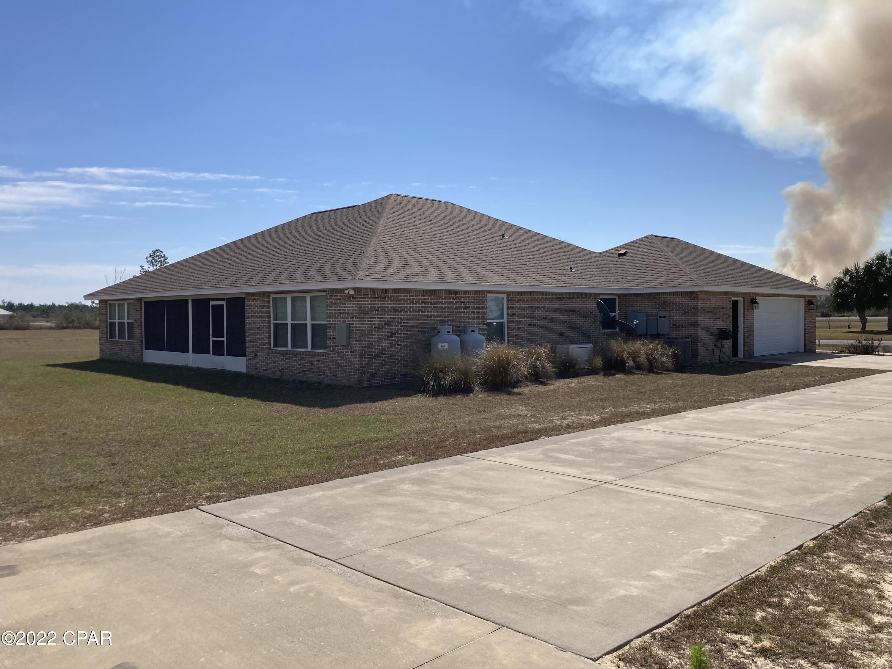 Sandy Creek Air Park Ph II - Residential Lease