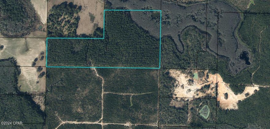 This diverse 60 acres offers many possibilities.  Currently landlocked, recently timbered, great soil, and plenty of wildlife.  Call for details.