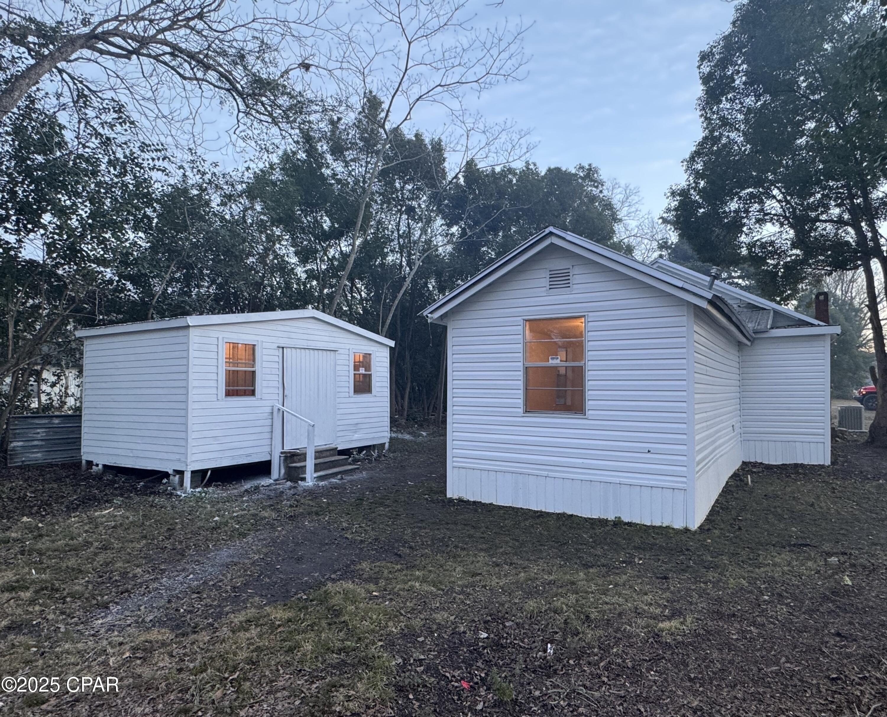 [No Recorded Subdiv] - Residential