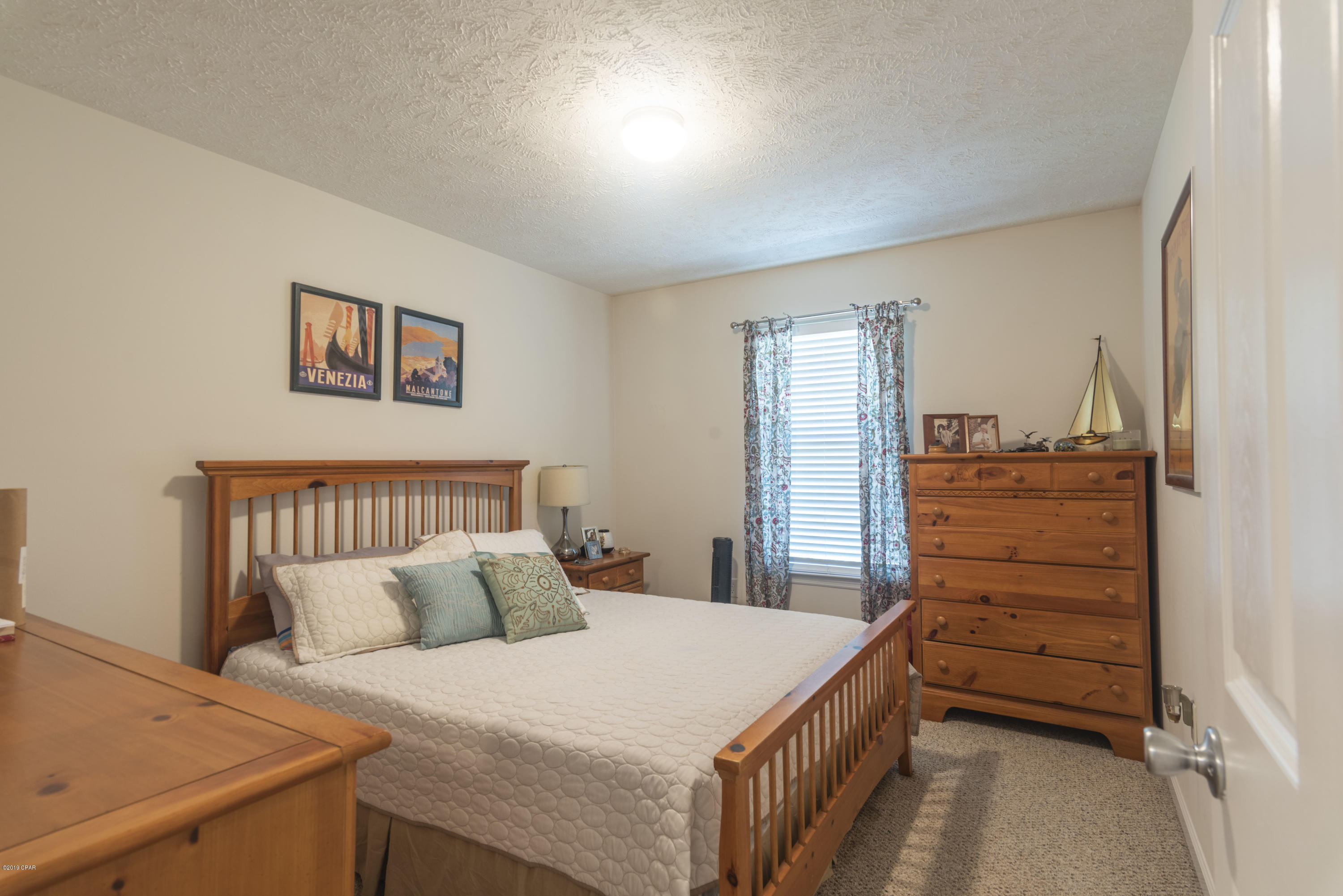 White Oaks - Residential