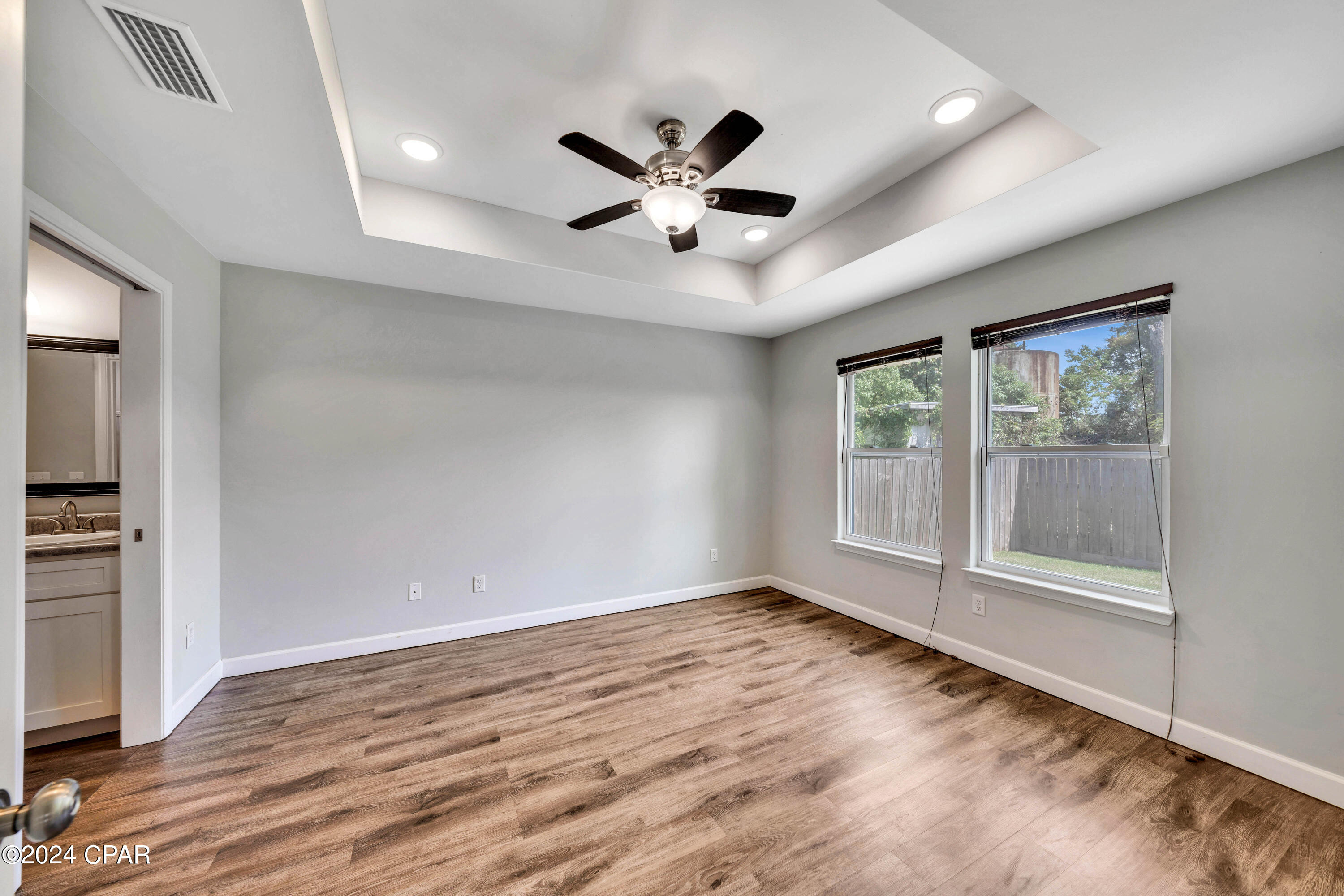 Woodlawn Village Ph 1 - Residential Lease