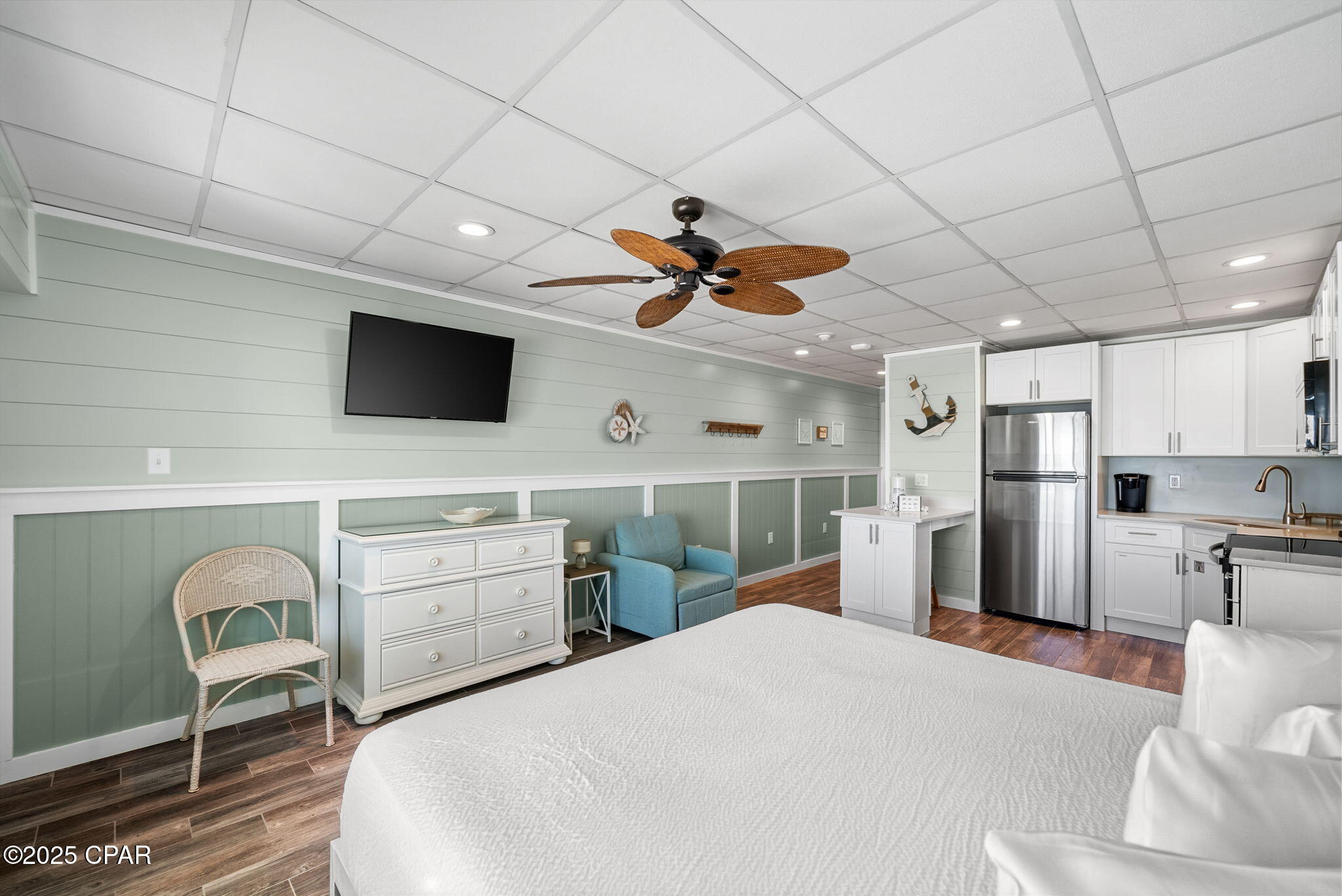 Continental Condos - Residential