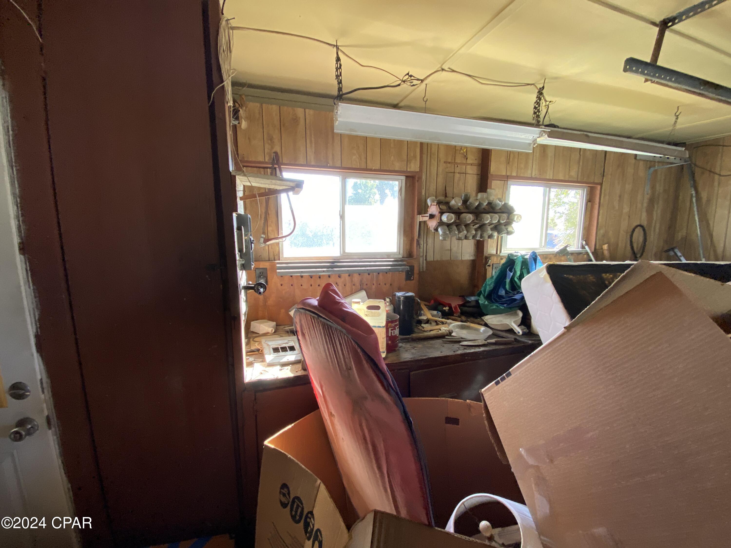 Bay Park Manor - Residential