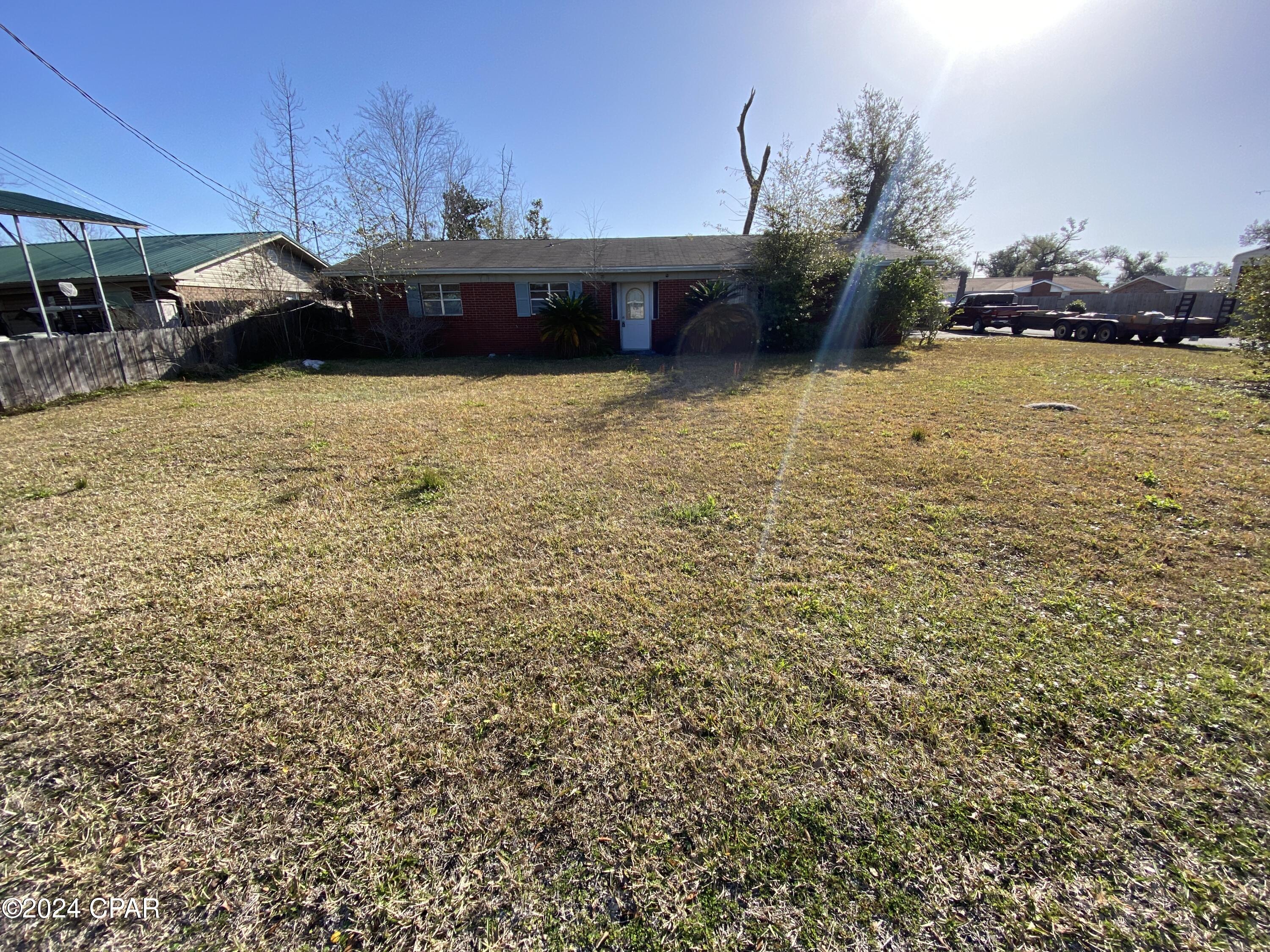 Bay Park Manor - Residential