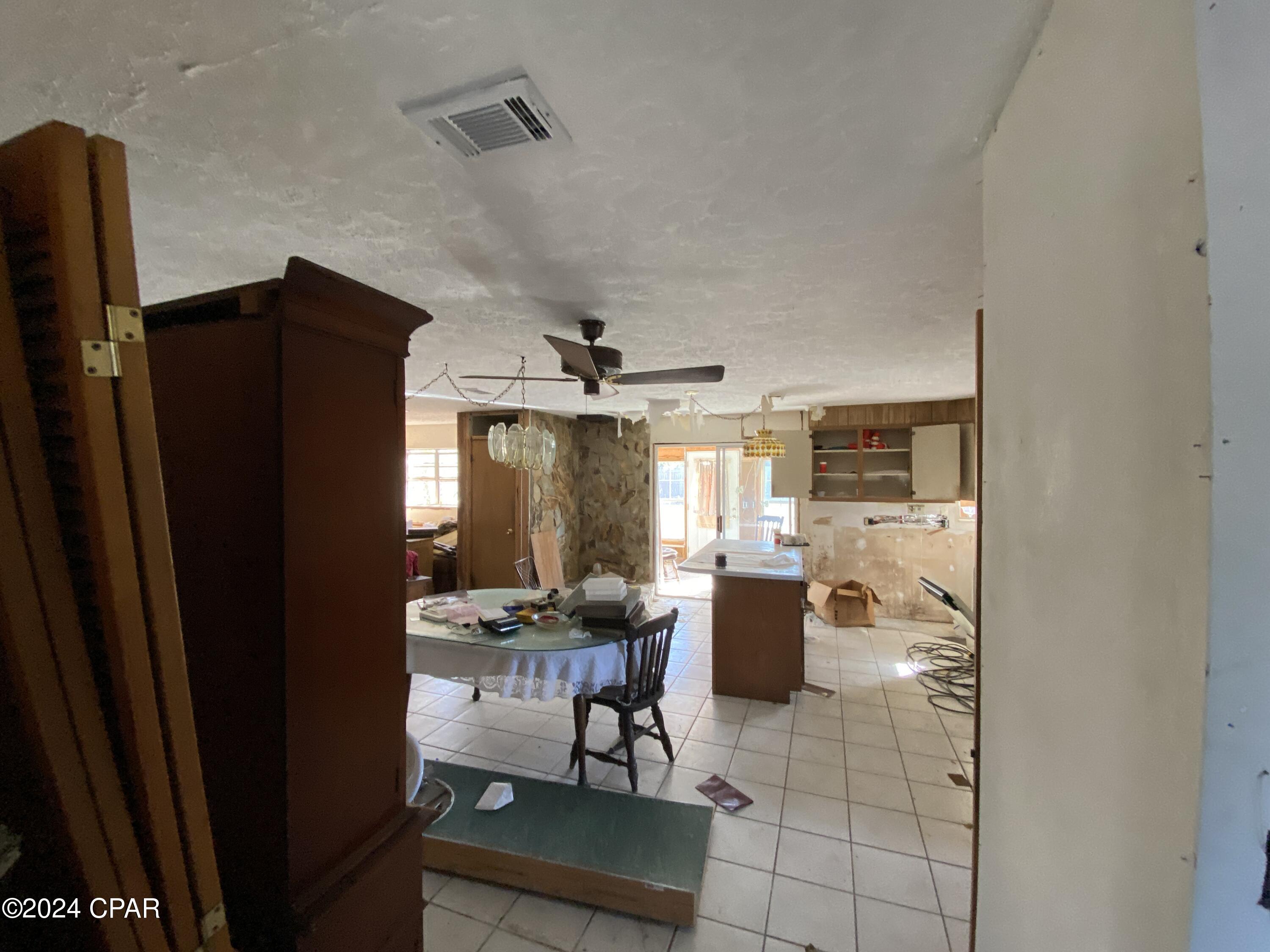 Bay Park Manor - Residential