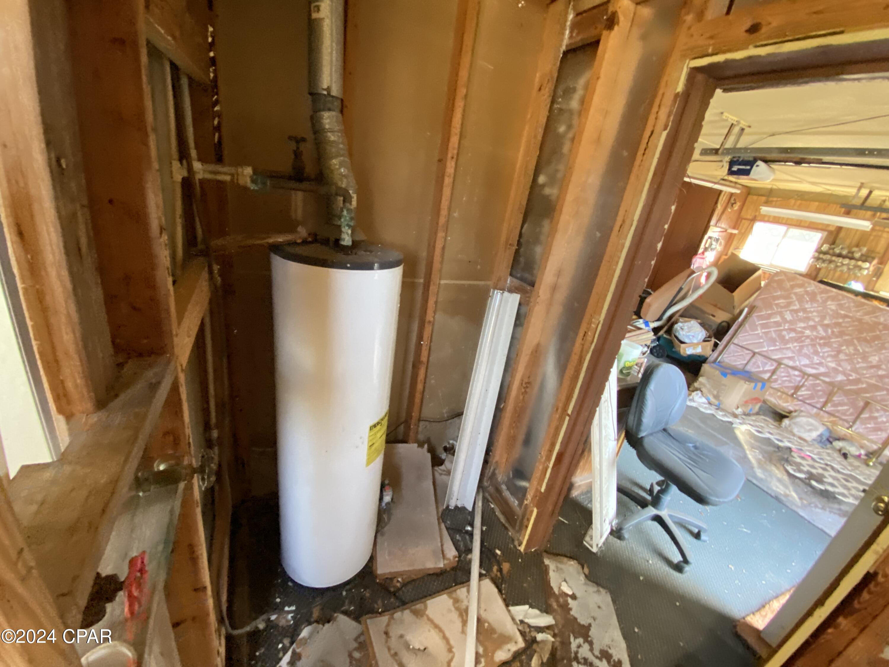 Bay Park Manor - Residential