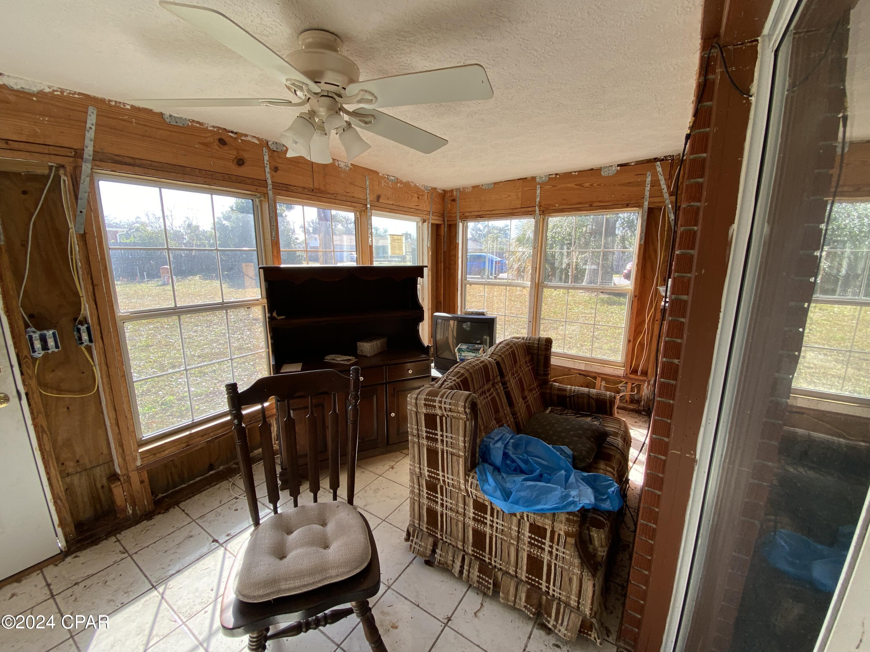 Bay Park Manor - Residential