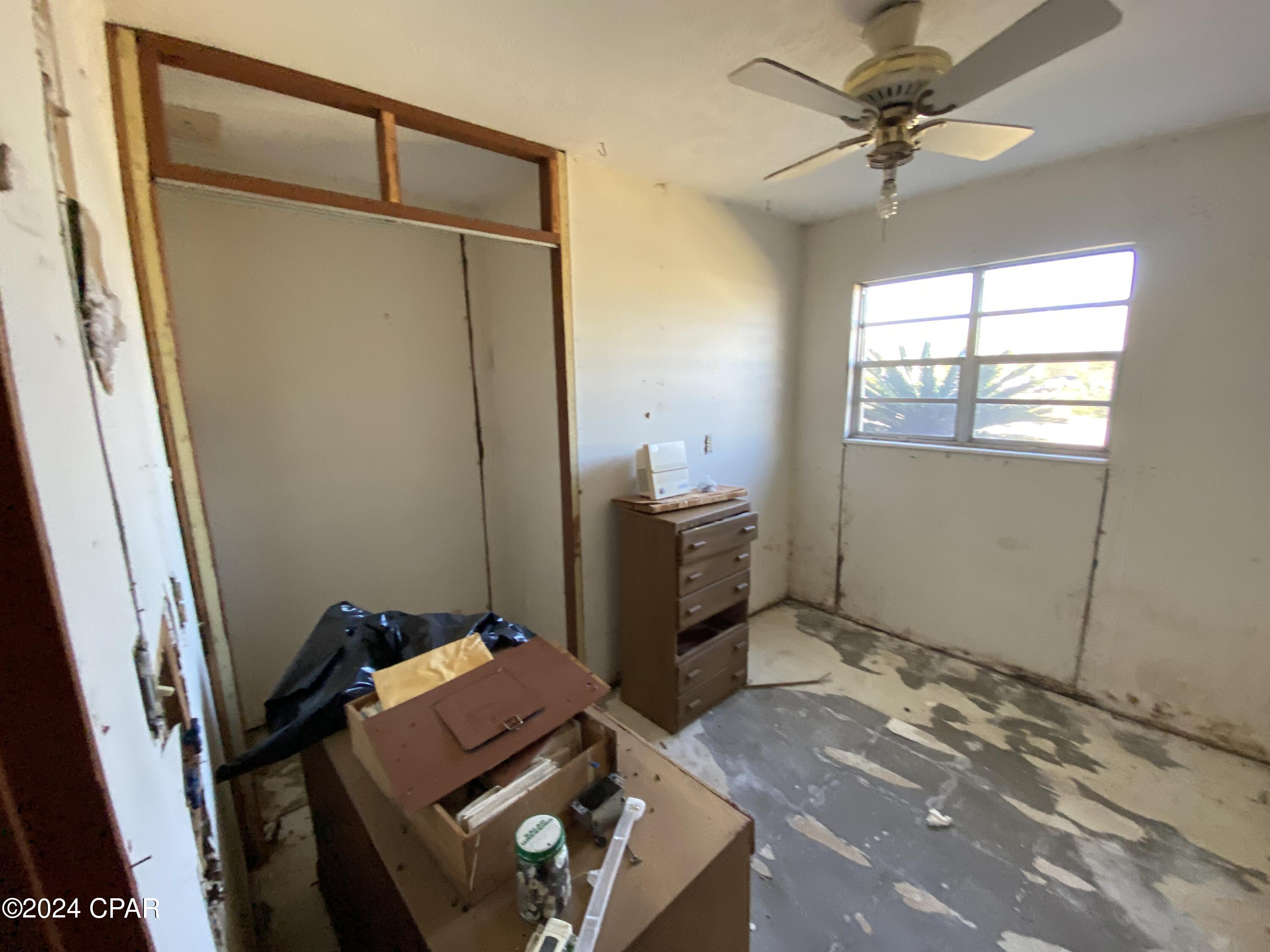 Bay Park Manor - Residential