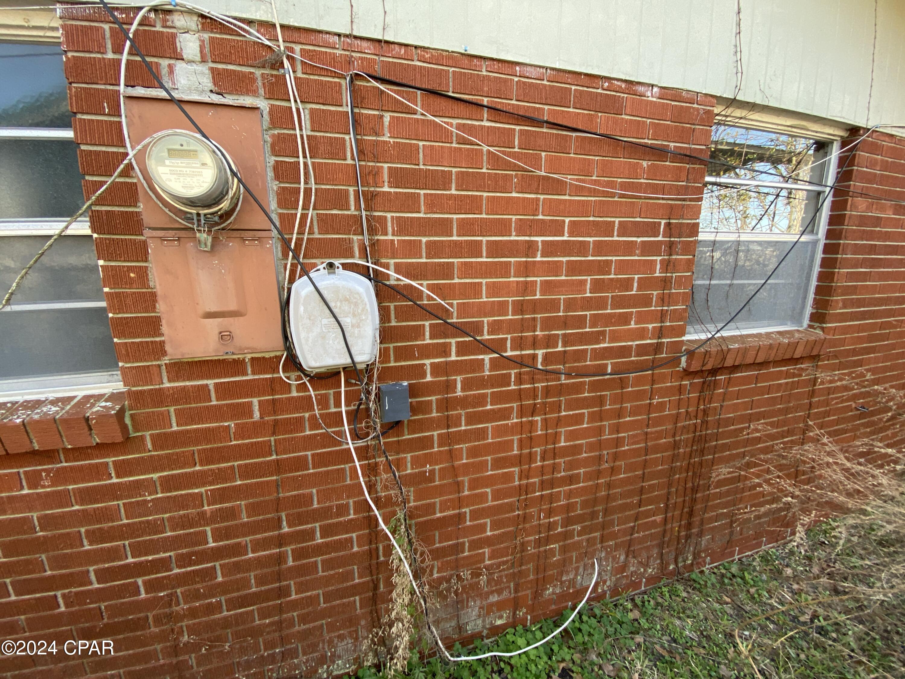 Bay Park Manor - Residential