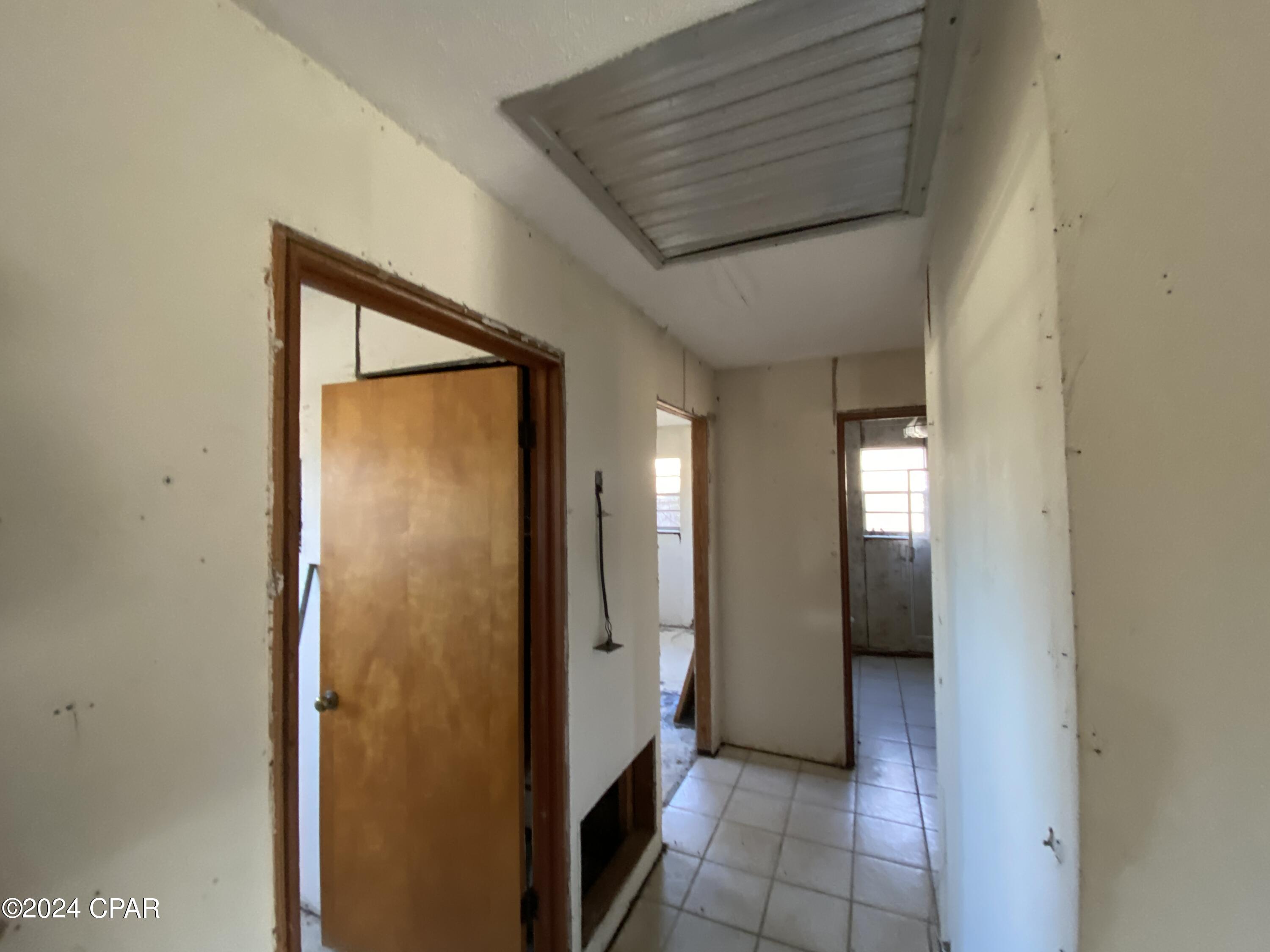 Bay Park Manor - Residential