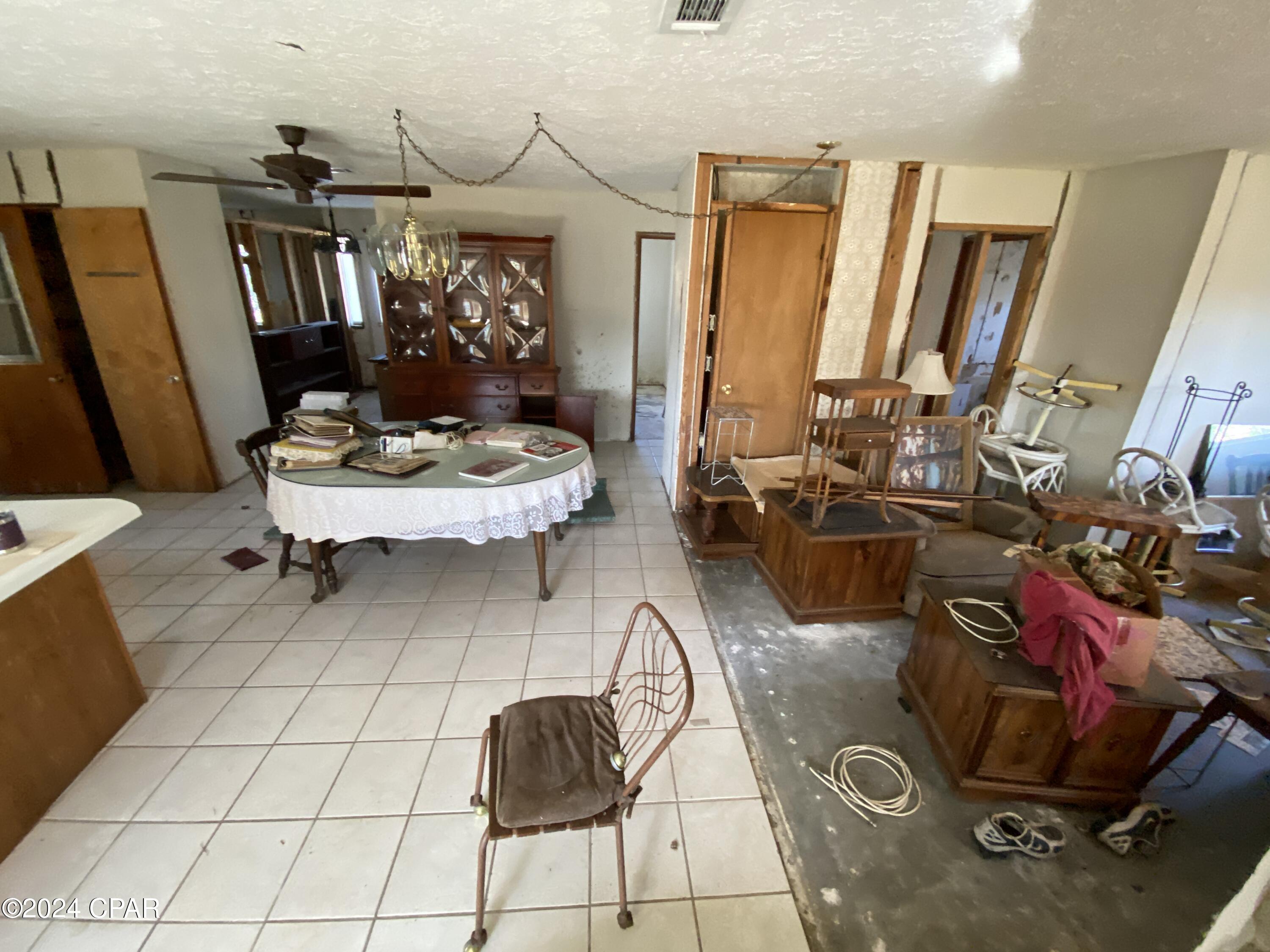 Bay Park Manor - Residential