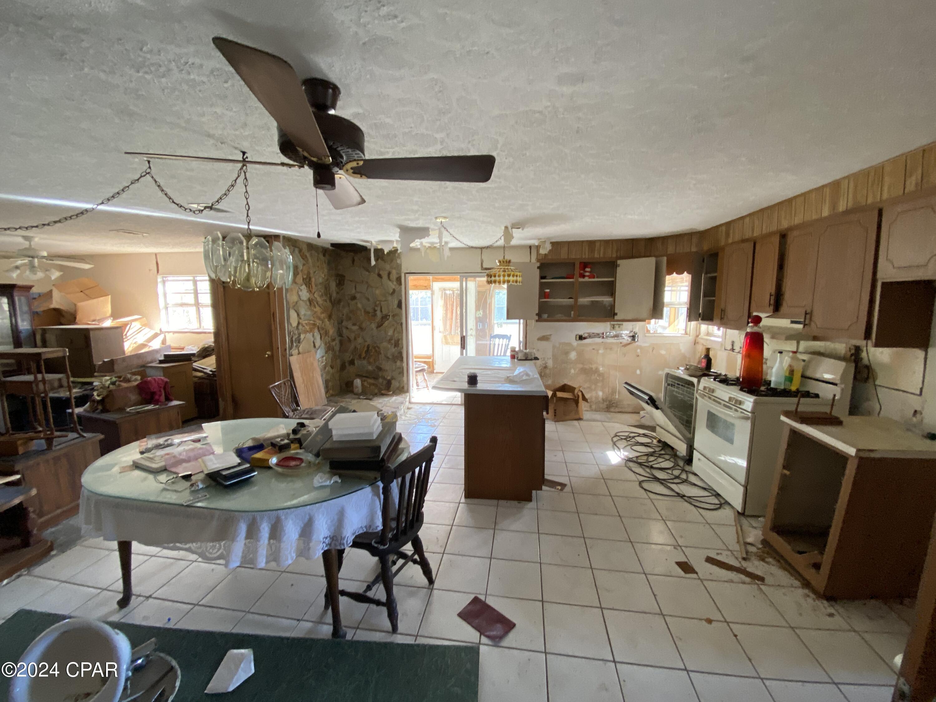 Bay Park Manor - Residential