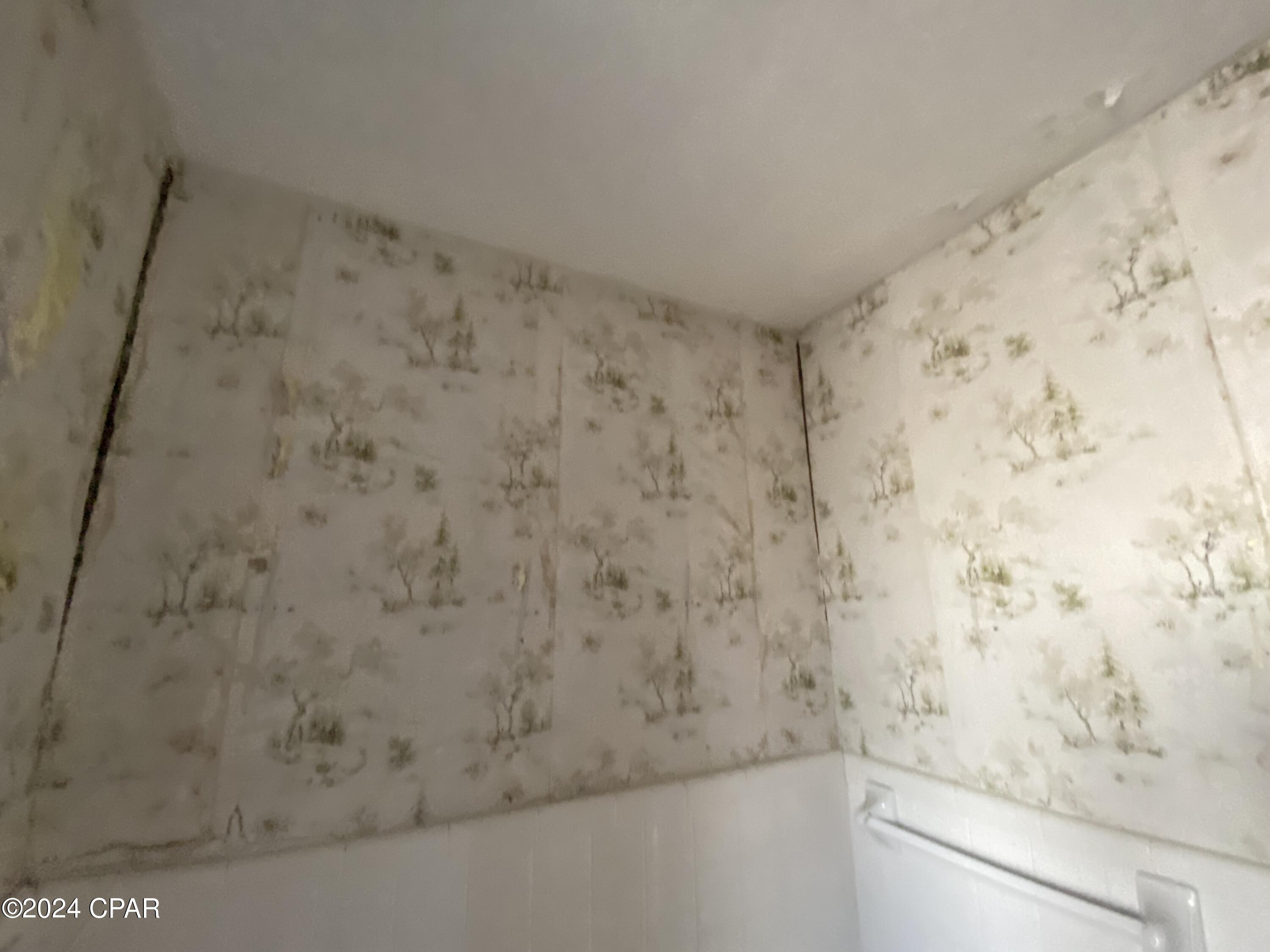 Bay Park Manor - Residential