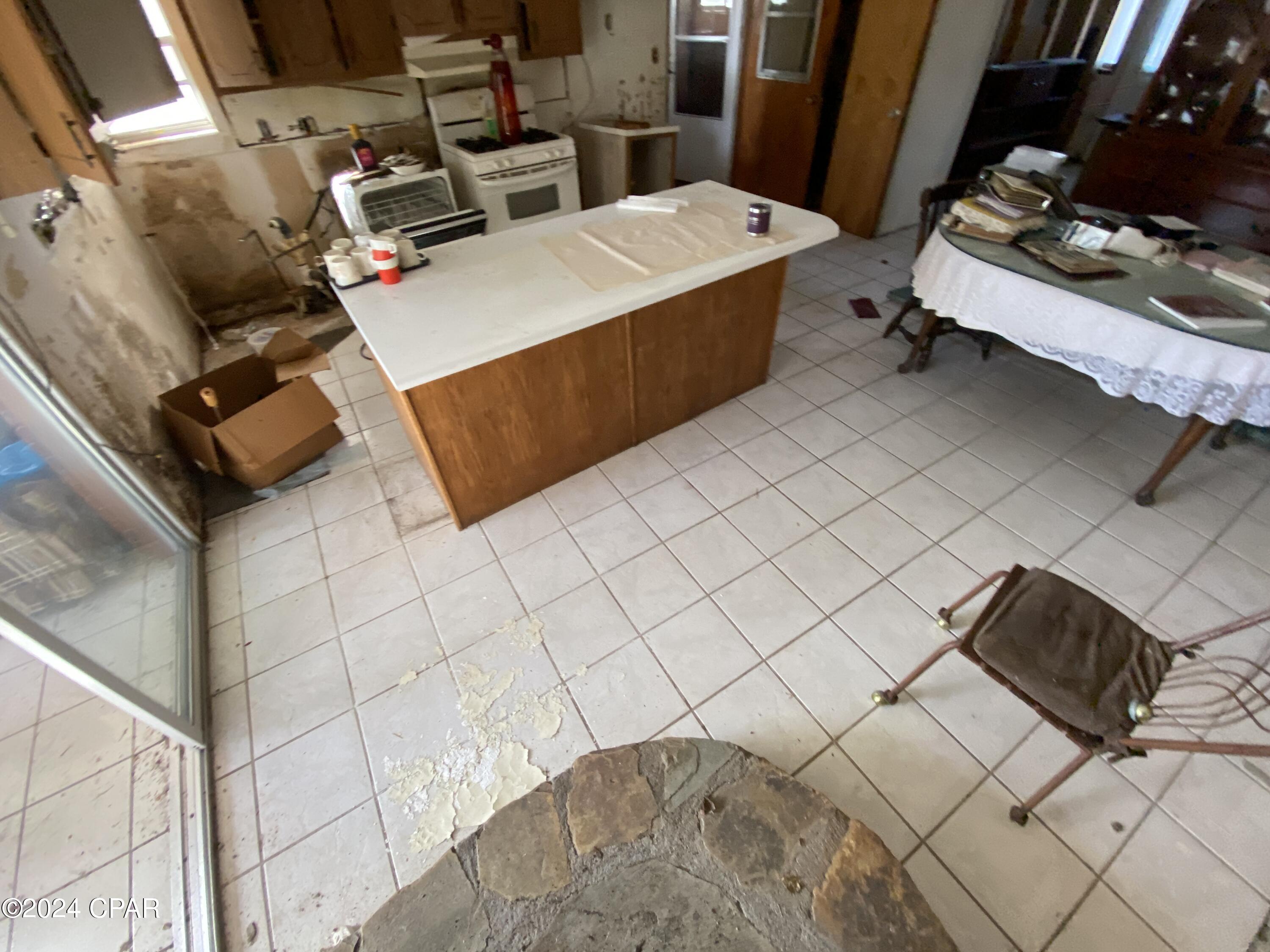 Bay Park Manor - Residential