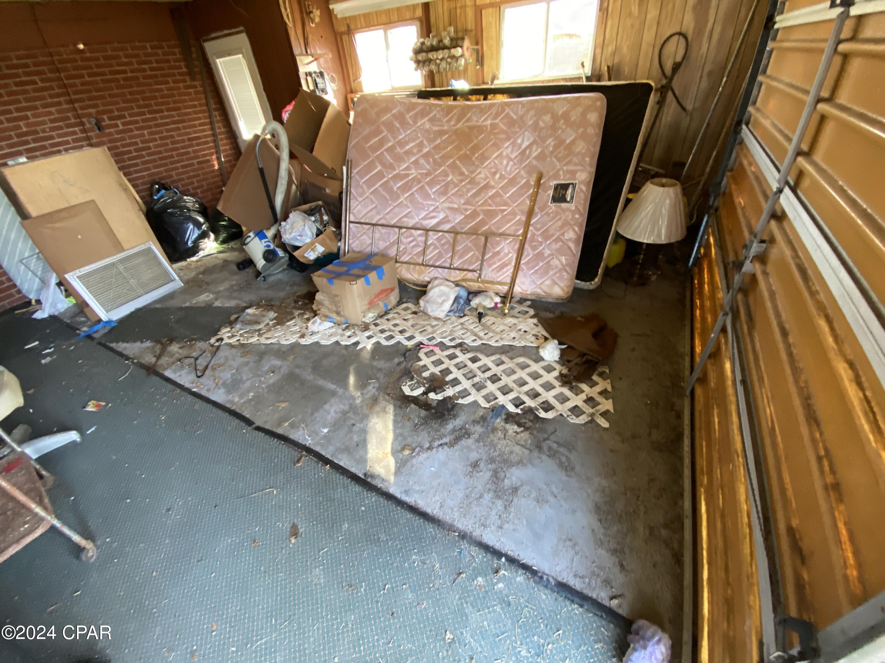 Bay Park Manor - Residential