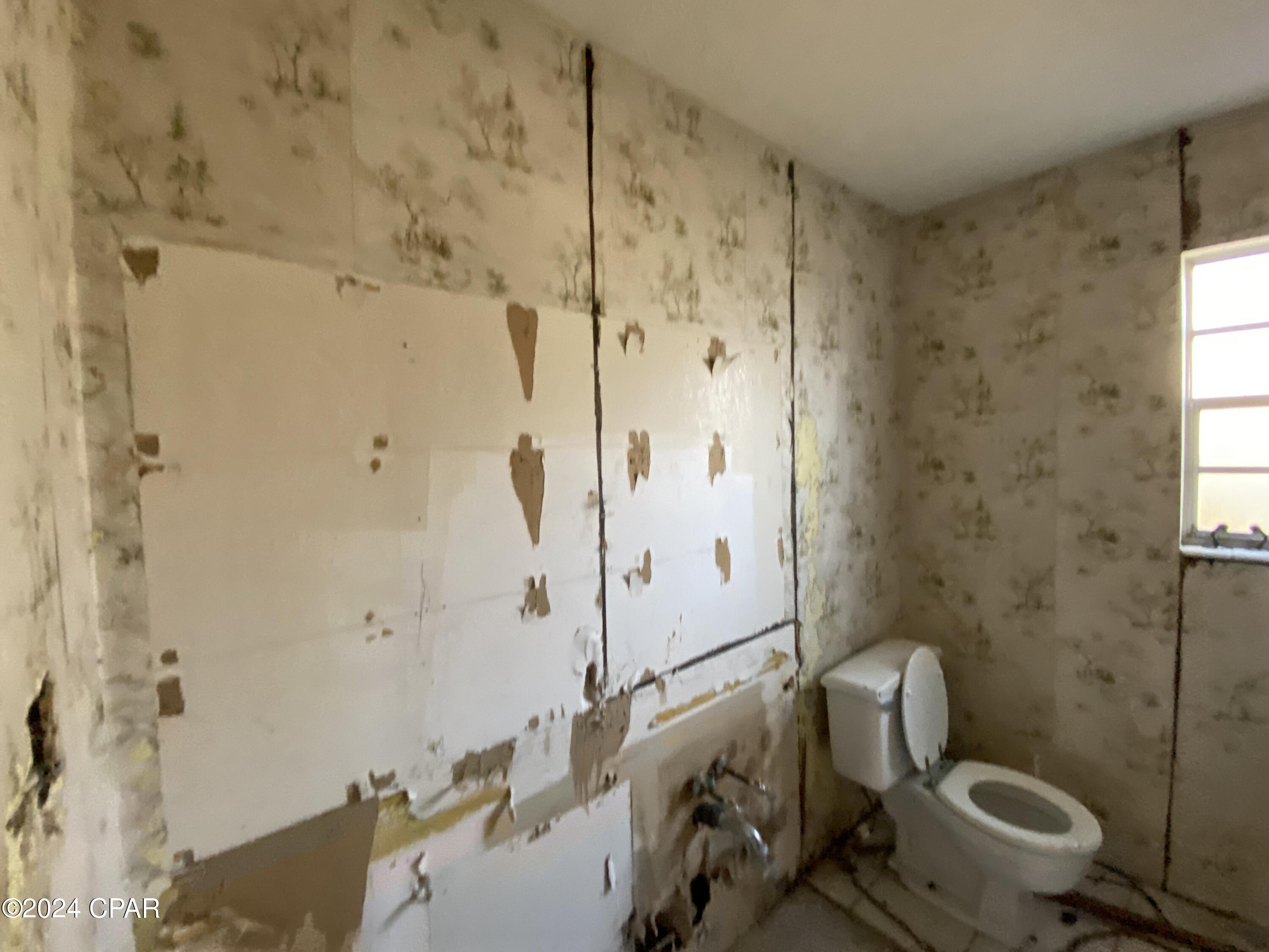 Bay Park Manor - Residential