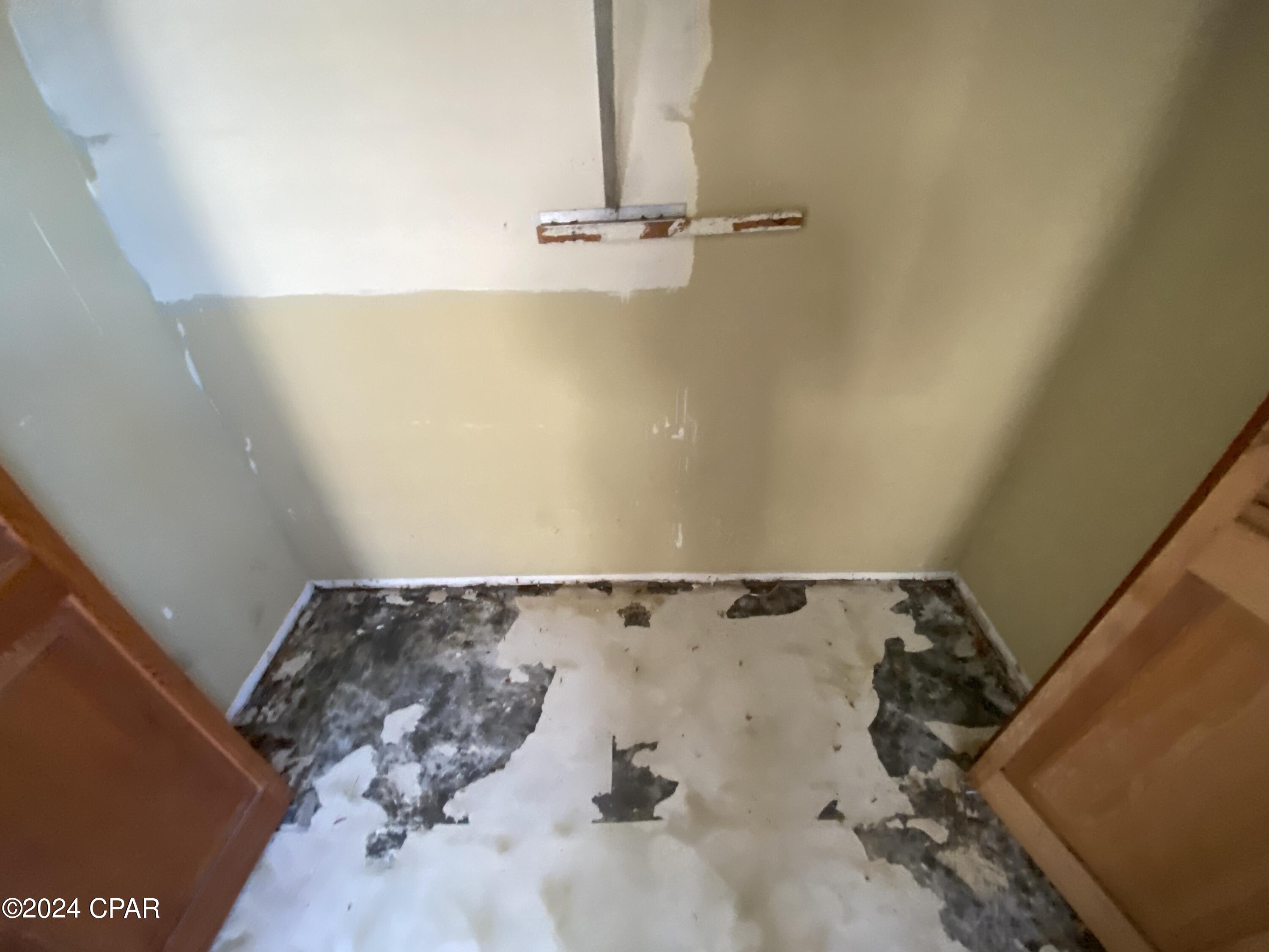 Bay Park Manor - Residential