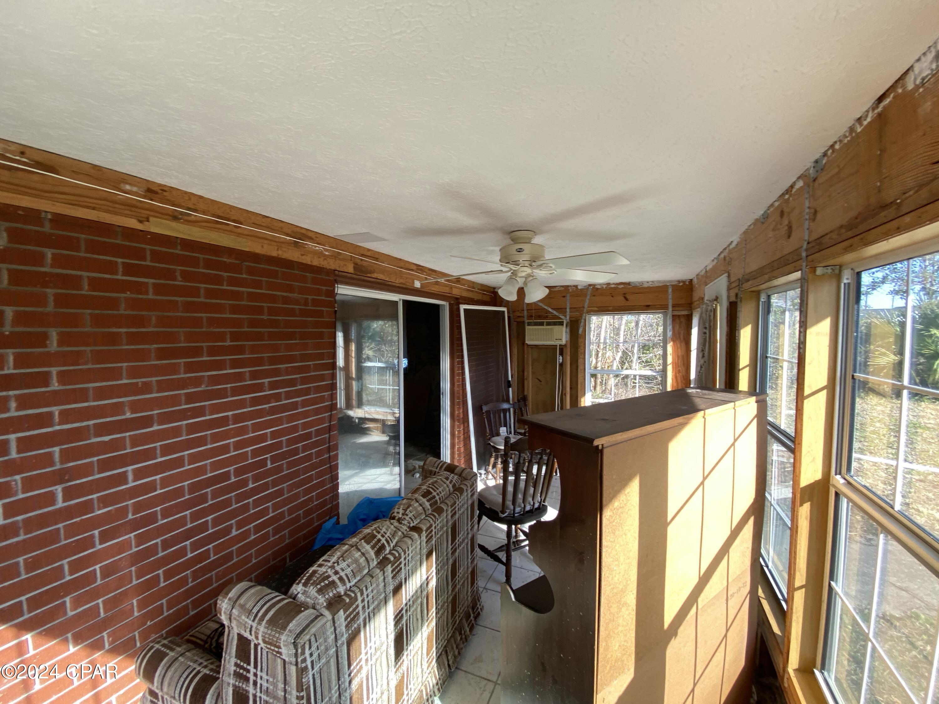 Bay Park Manor - Residential