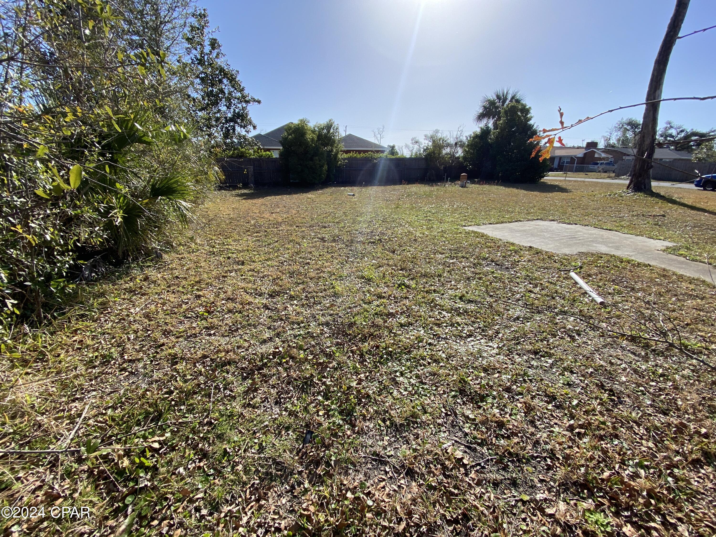 Bay Park Manor - Residential