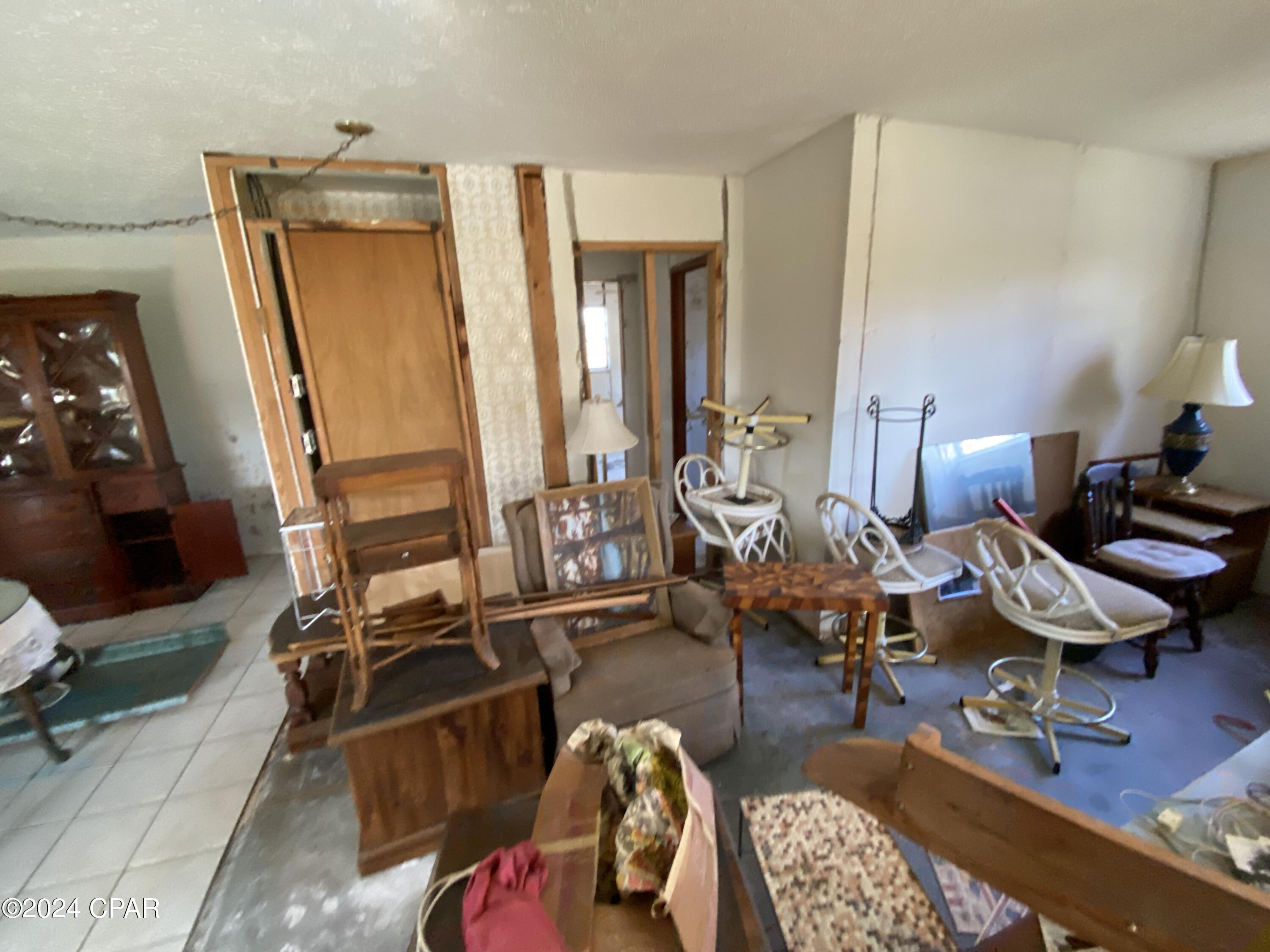 Bay Park Manor - Residential