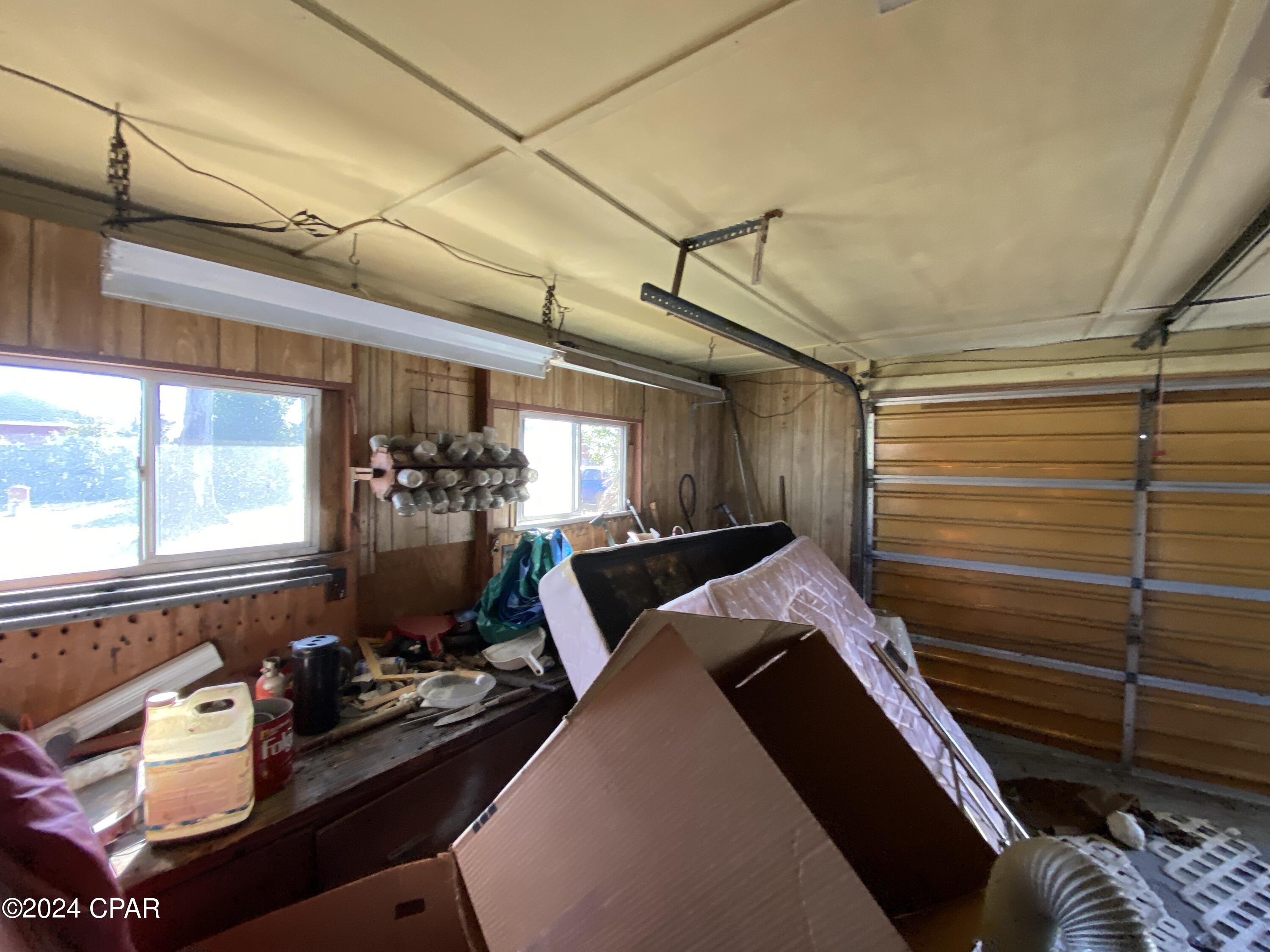 Bay Park Manor - Residential