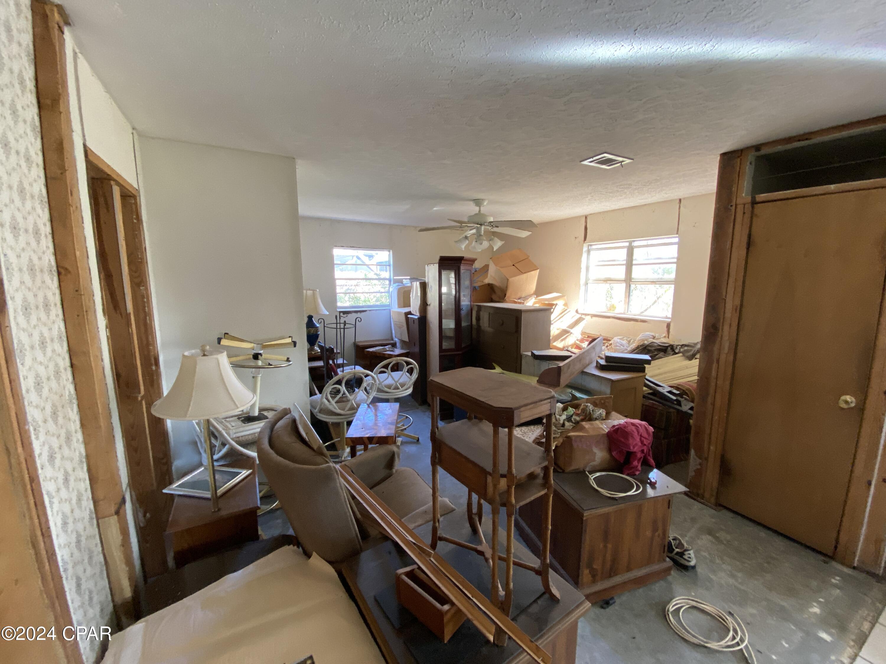 Bay Park Manor - Residential