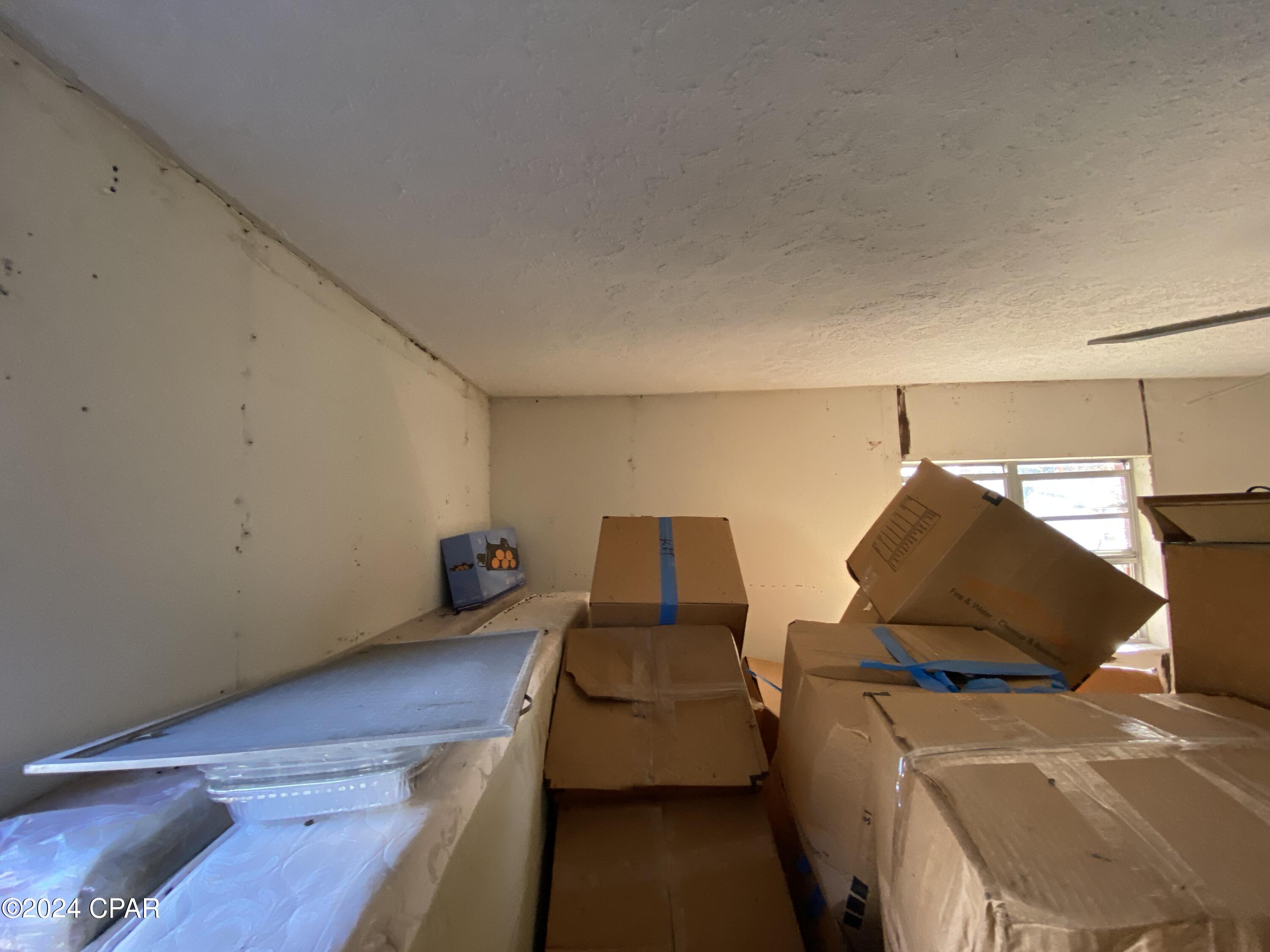 Bay Park Manor - Residential