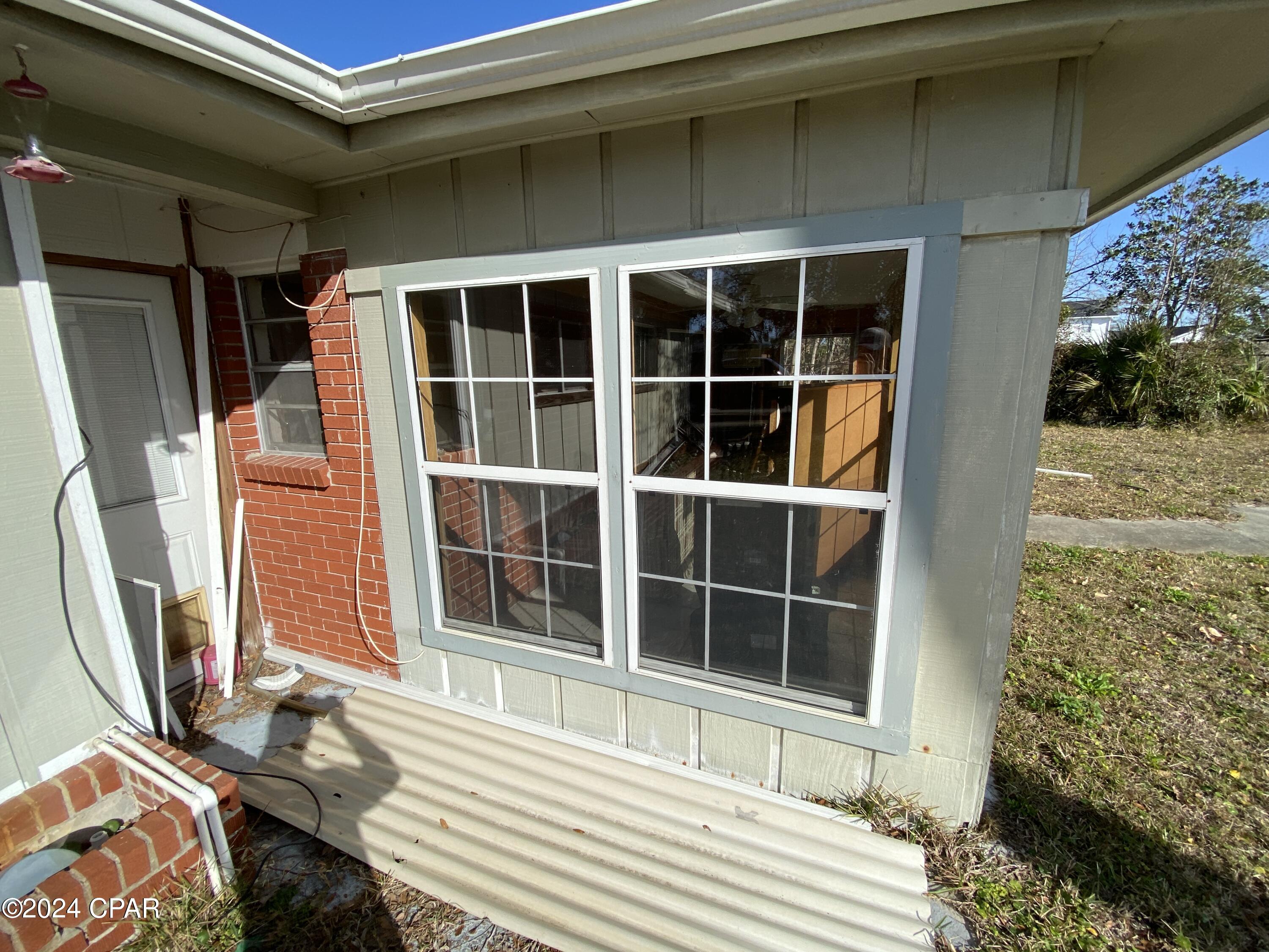 Bay Park Manor - Residential