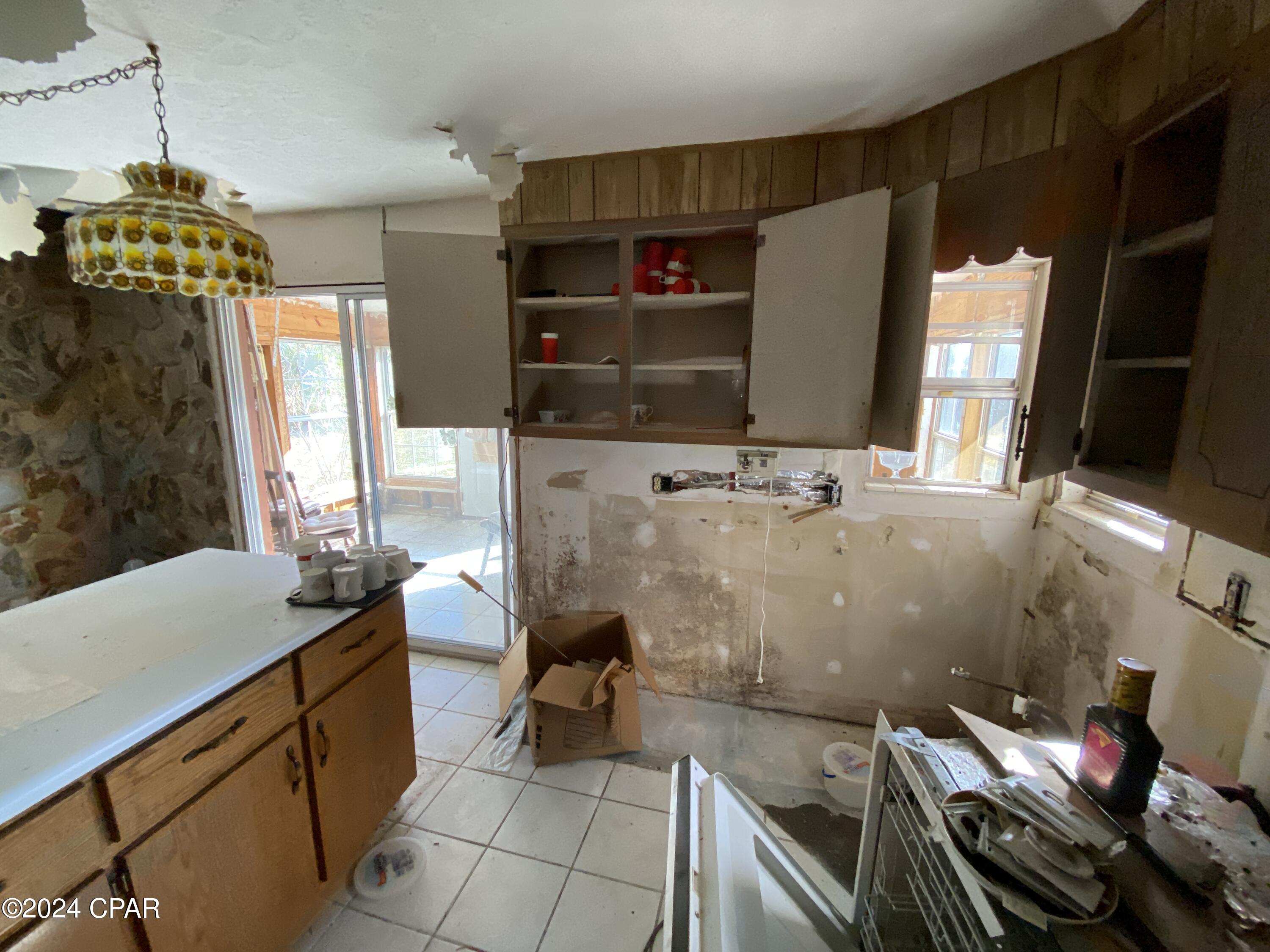 Bay Park Manor - Residential