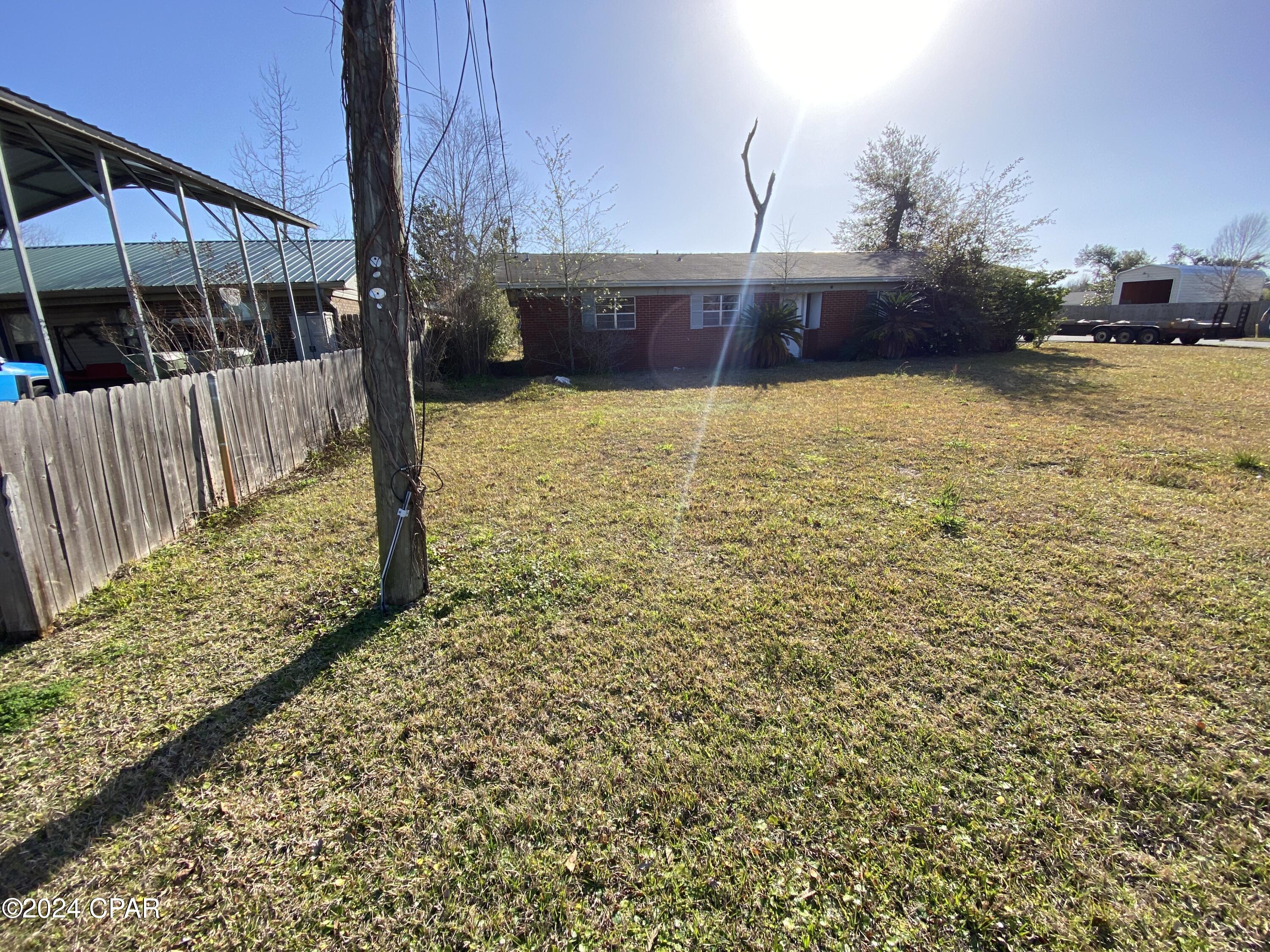 Bay Park Manor - Residential