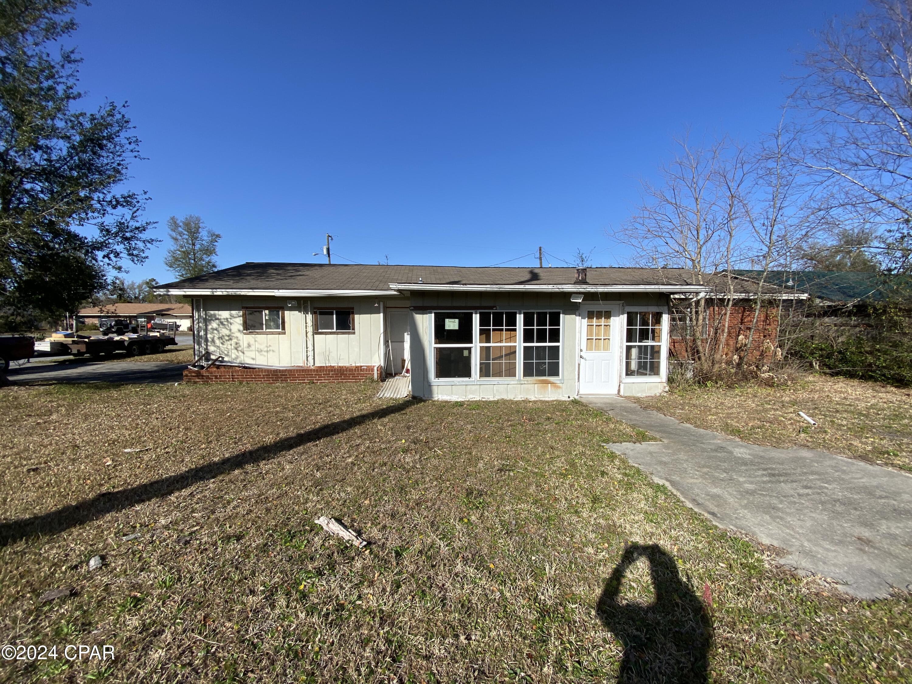 Bay Park Manor - Residential