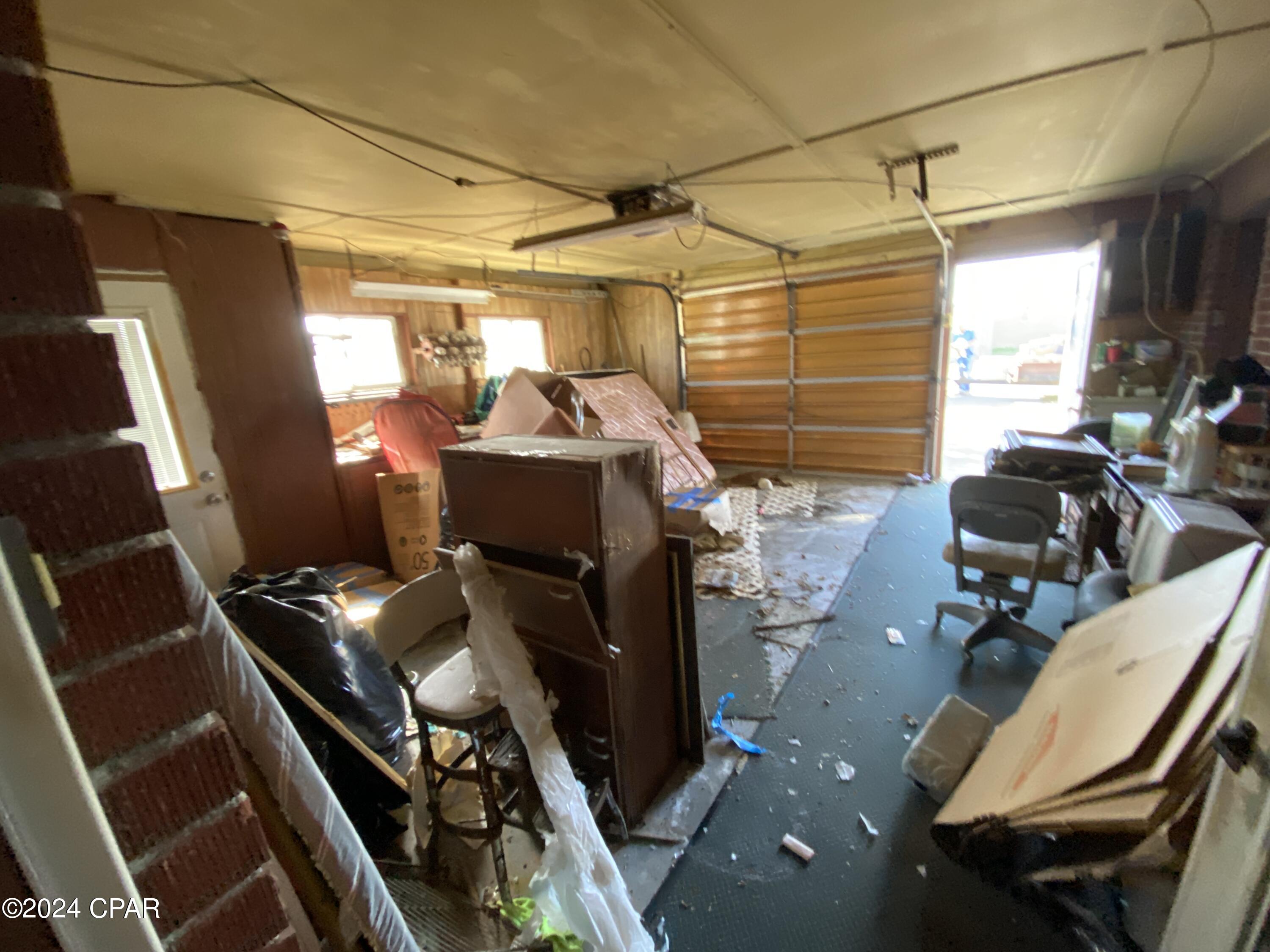 Bay Park Manor - Residential