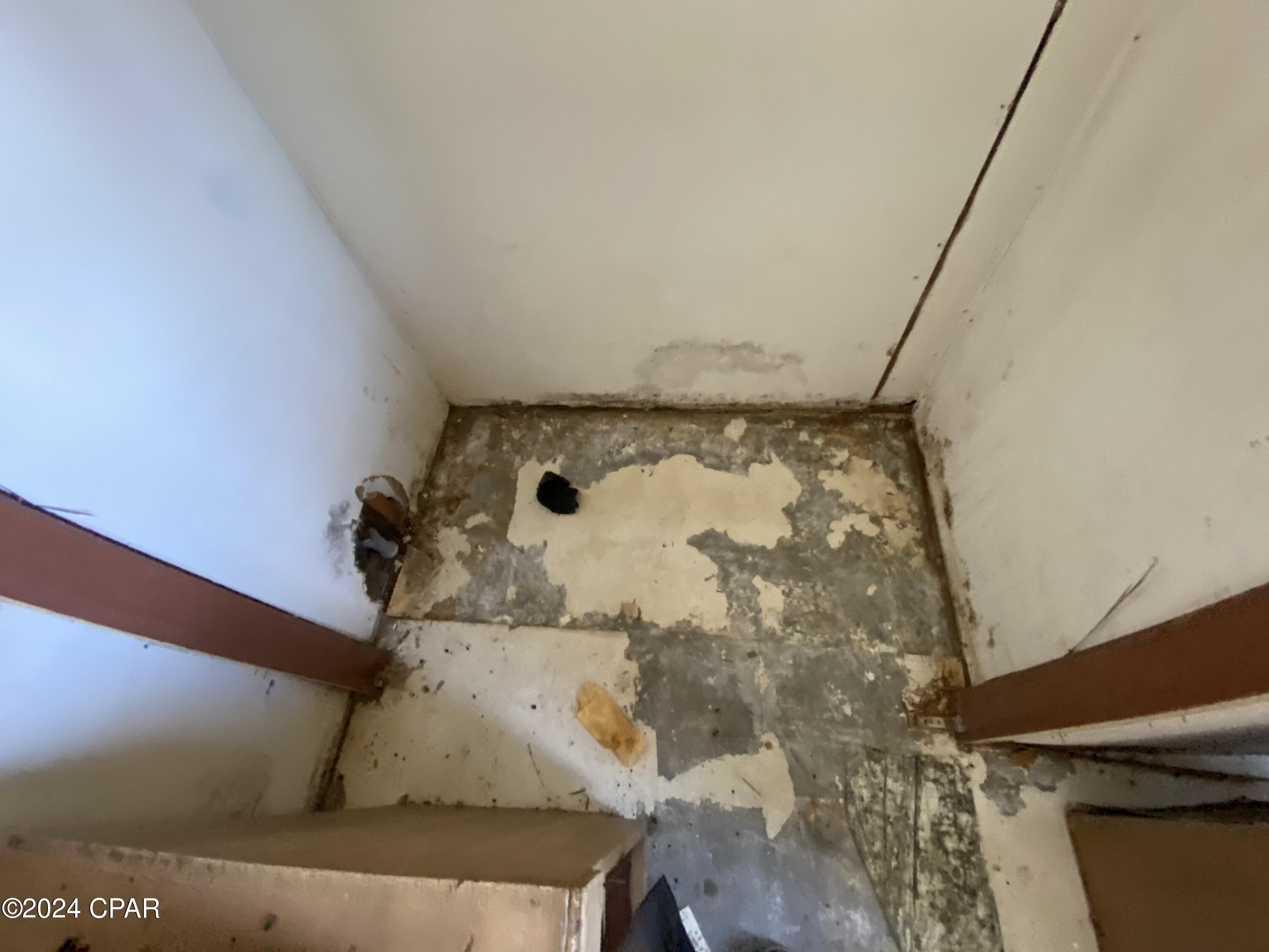 Bay Park Manor - Residential