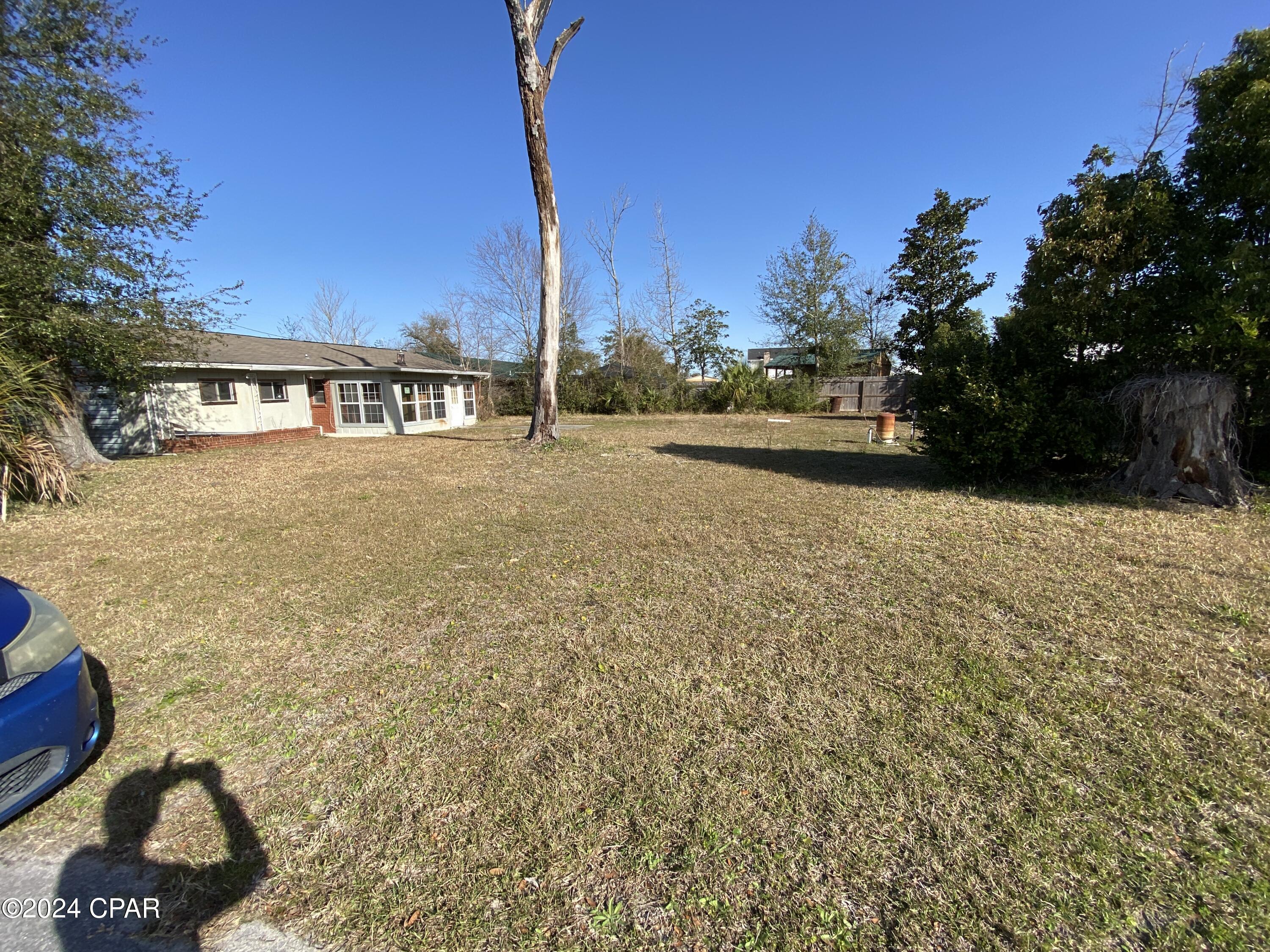 Bay Park Manor - Residential