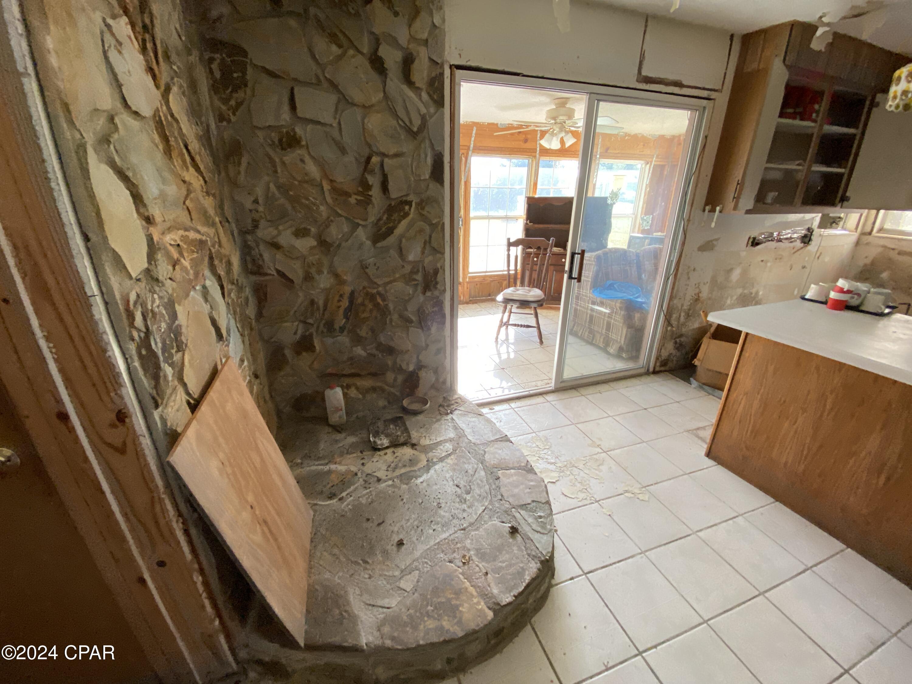 Bay Park Manor - Residential