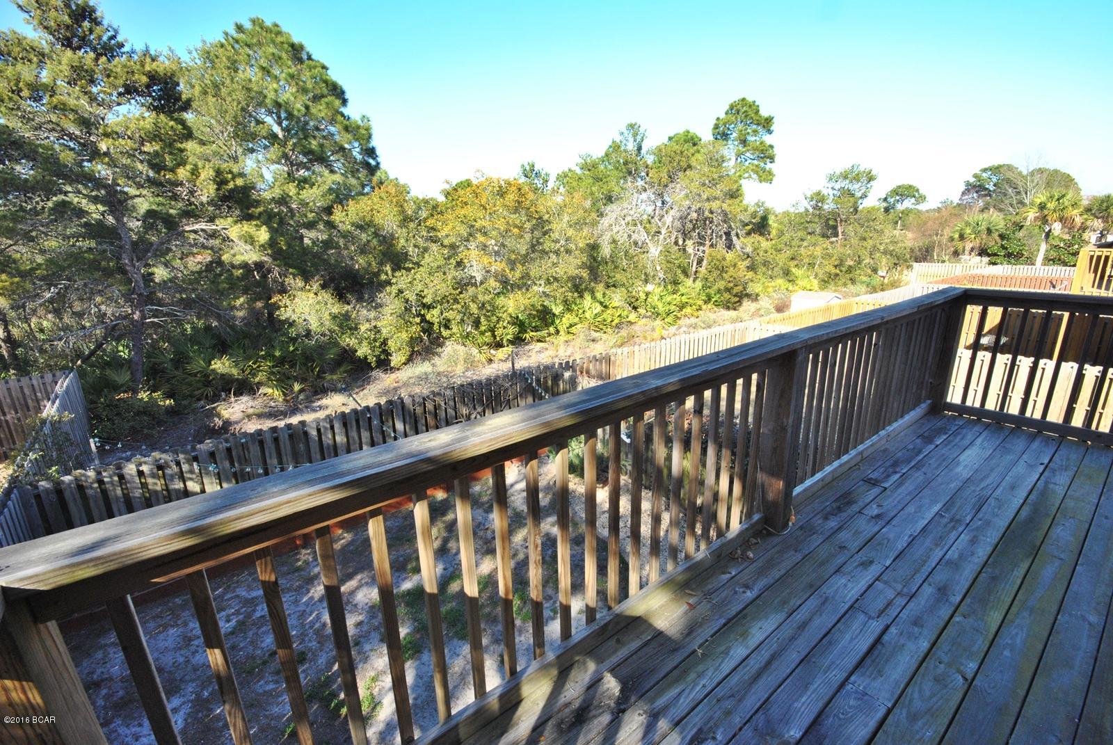 North Lagoon Oaks - Residential