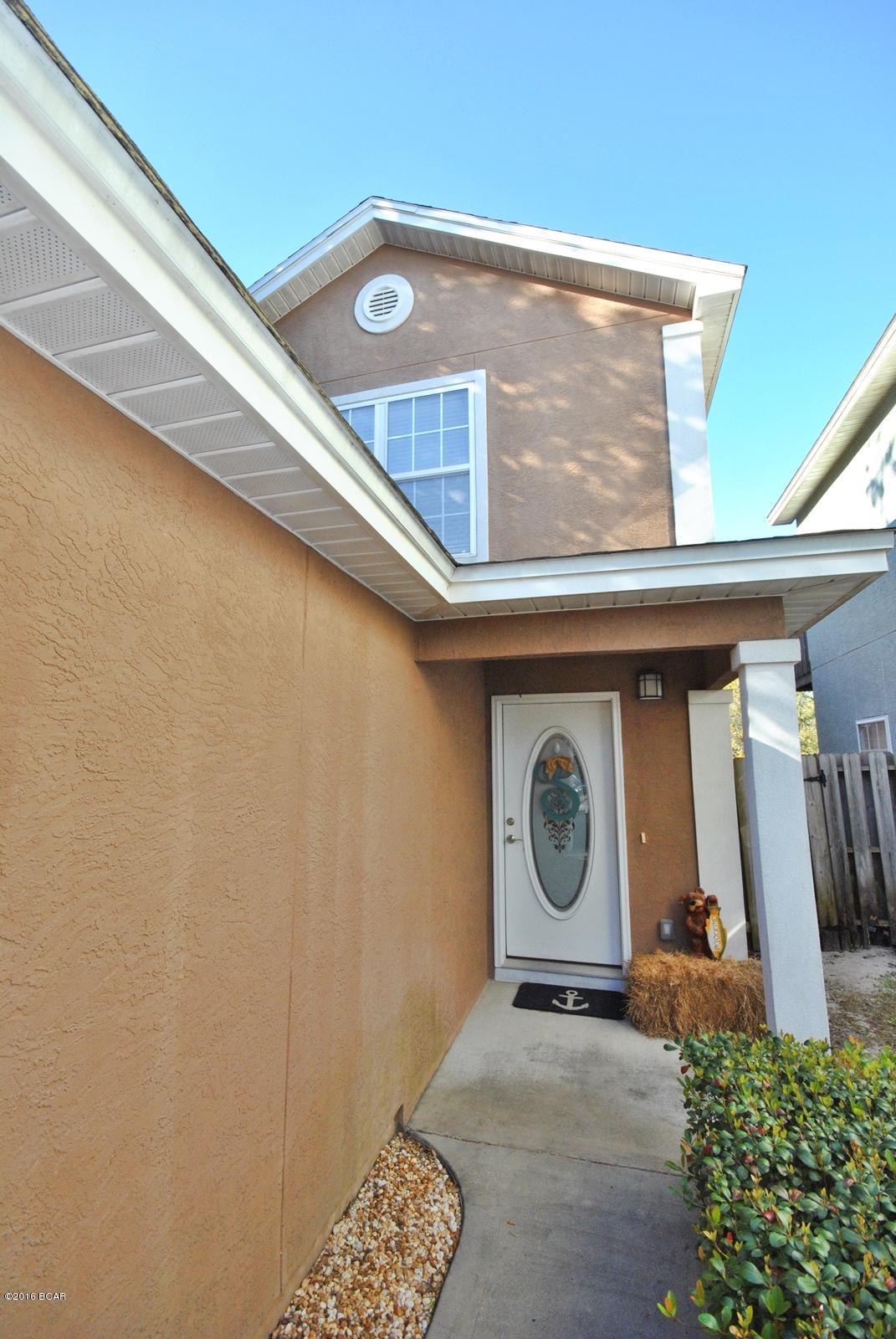 North Lagoon Oaks - Residential