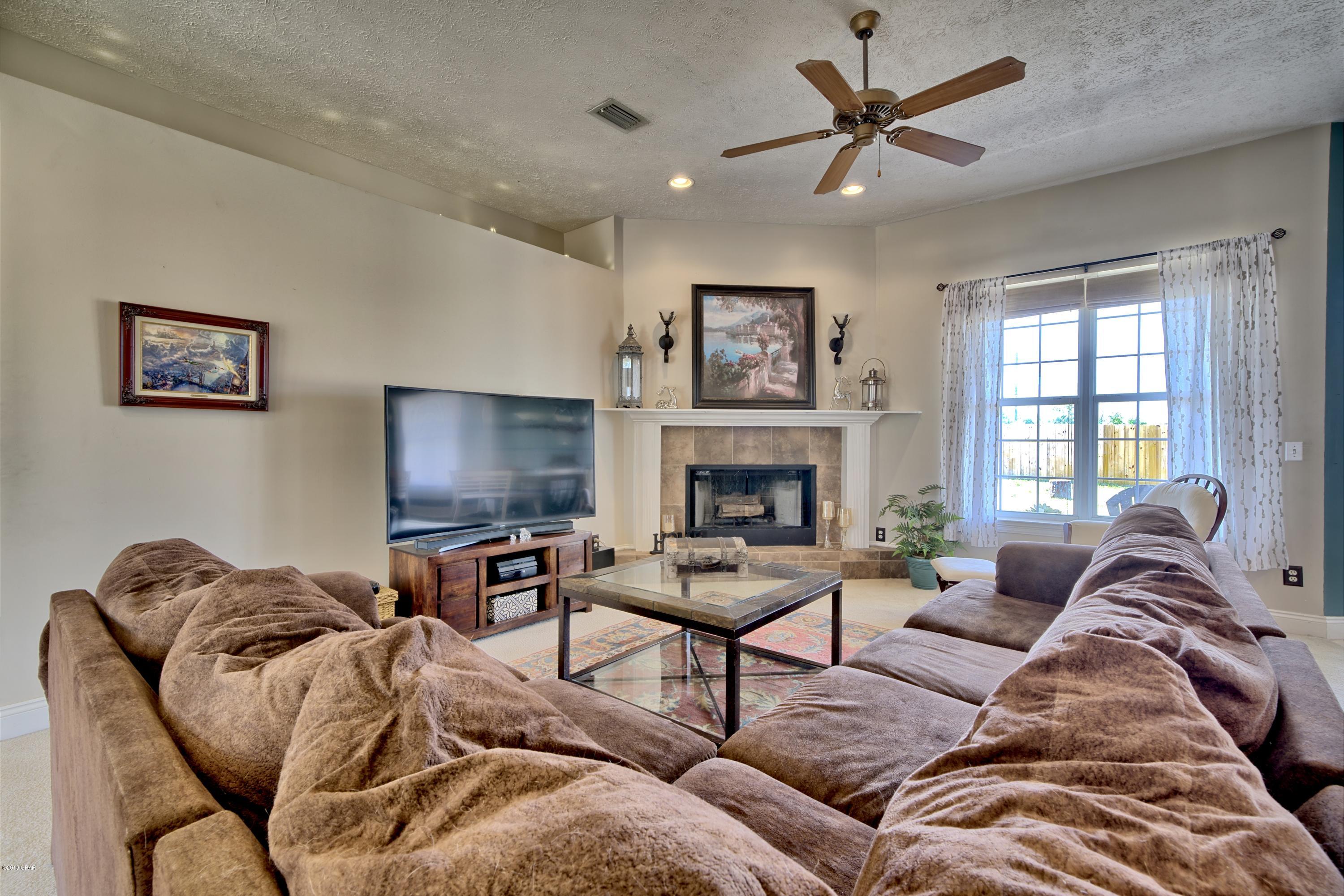 Pelican Bay - Residential