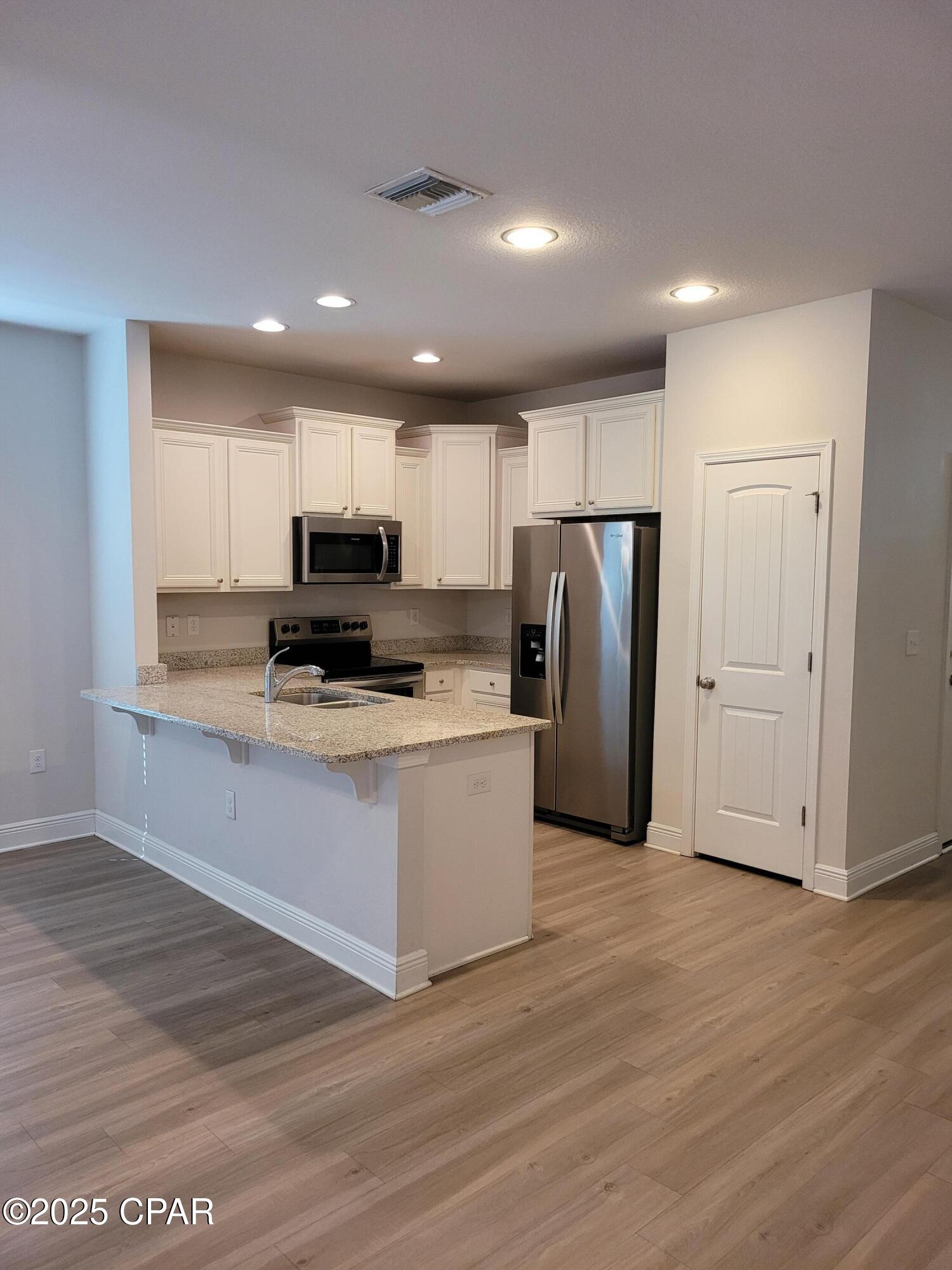 Hathaway Townhomes - Residential Lease