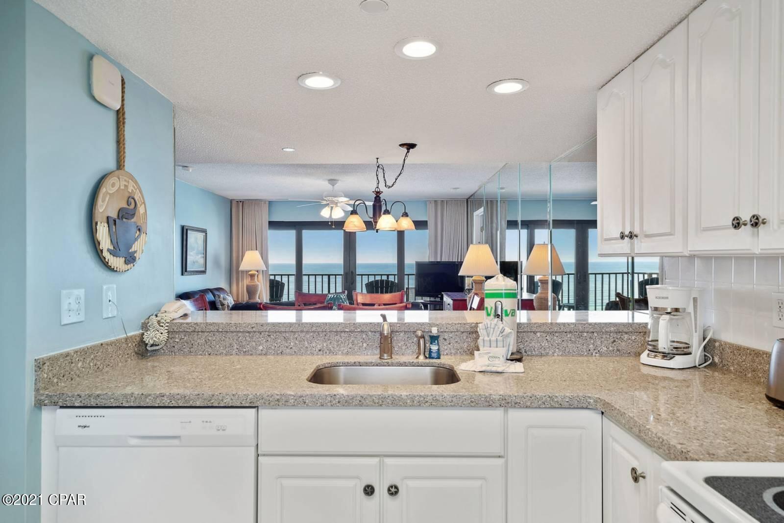 The Commodore - Residential