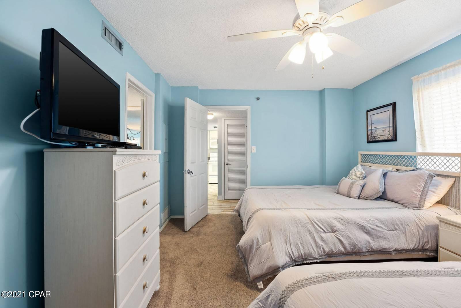 The Commodore - Residential